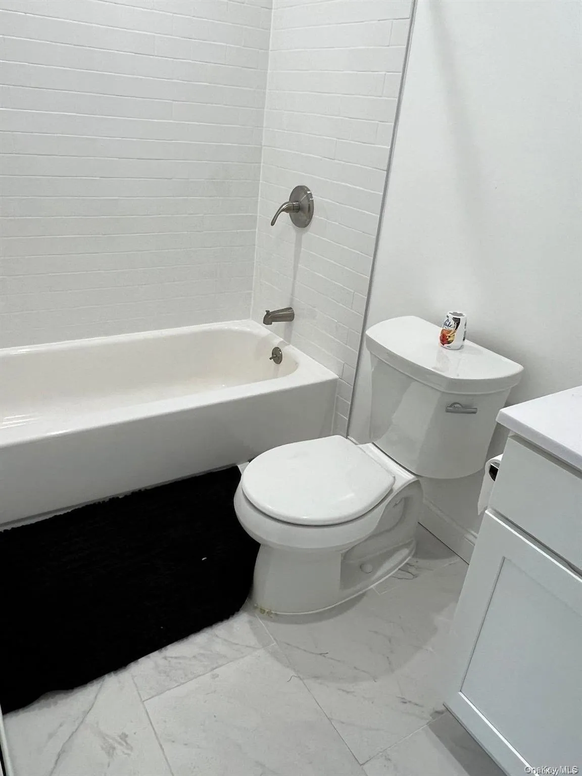 196-26 91st Avenue, New York, NY, 3 Bedrooms Bedrooms, 8 Rooms Rooms,2 BathroomsBathrooms,Residential Lease,For Rent,91st,0,KEY1016799 196-26 91st Avenue, New York, NY, 3 Bedrooms Bedrooms, 8 Rooms Rooms,2 BathroomsBathrooms,Residential Lease,For Rent,91st,0,KEY1016799