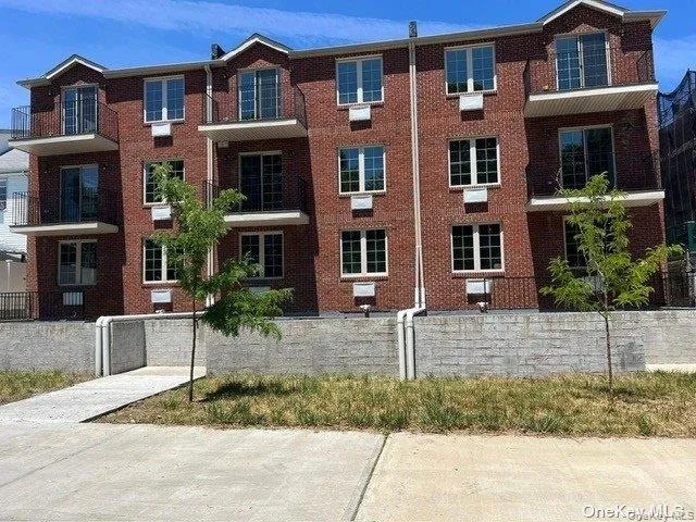 196-26 91st Avenue, New York, NY, 3 Bedrooms Bedrooms, 8 Rooms Rooms,2 BathroomsBathrooms,Residential Lease,For Rent,91st,0,KEY1016799 196-26 91st Avenue, New York, NY, 3 Bedrooms Bedrooms, 8 Rooms Rooms,2 BathroomsBathrooms,Residential Lease,For Rent,91st,0,KEY1016799
