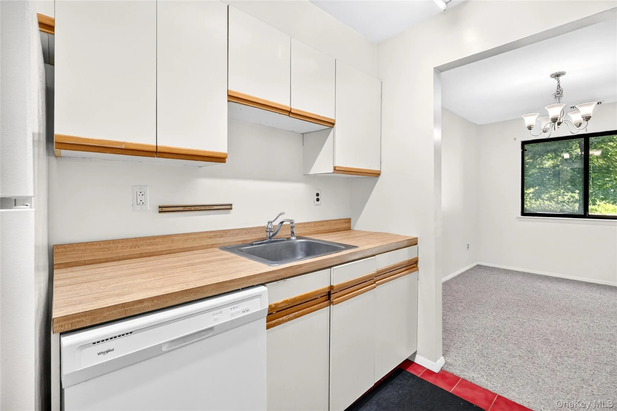 101 Town Hill Road, Clarkstown, NY, 1 Bedroom Bedrooms, 5 Rooms Rooms,1 BathroomBathrooms,Residential Lease,For Rent,Town Hill,0,1016801 101 Town Hill Road, Clarkstown, NY, 1 Bedroom Bedrooms, 5 Rooms Rooms,1 BathroomBathrooms,Residential Lease,For Rent,Town Hill,0,1016801