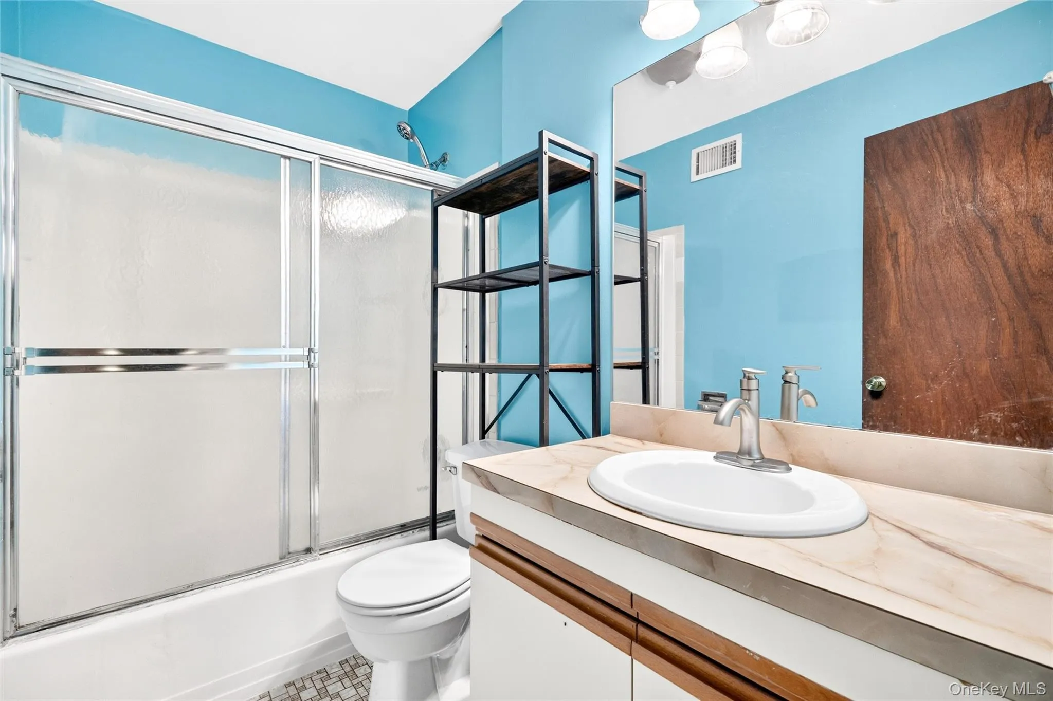 101 Town Hill Road, Clarkstown, NY, 1 Bedroom Bedrooms, 5 Rooms Rooms,1 BathroomBathrooms,Residential Lease,For Rent,Town Hill,0,1016801 101 Town Hill Road, Clarkstown, NY, 1 Bedroom Bedrooms, 5 Rooms Rooms,1 BathroomBathrooms,Residential Lease,For Rent,Town Hill,0,1016801