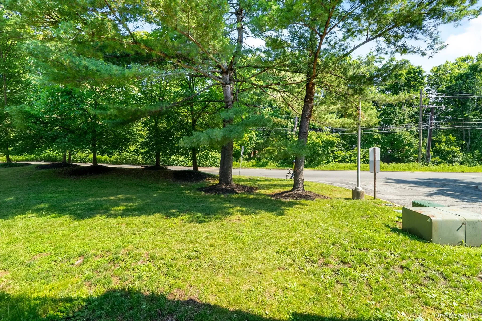 101 Town Hill Road, Clarkstown, NY, 1 Bedroom Bedrooms, 5 Rooms Rooms,1 BathroomBathrooms,Residential Lease,For Rent,Town Hill,0,1016801 101 Town Hill Road, Clarkstown, NY, 1 Bedroom Bedrooms, 5 Rooms Rooms,1 BathroomBathrooms,Residential Lease,For Rent,Town Hill,0,1016801