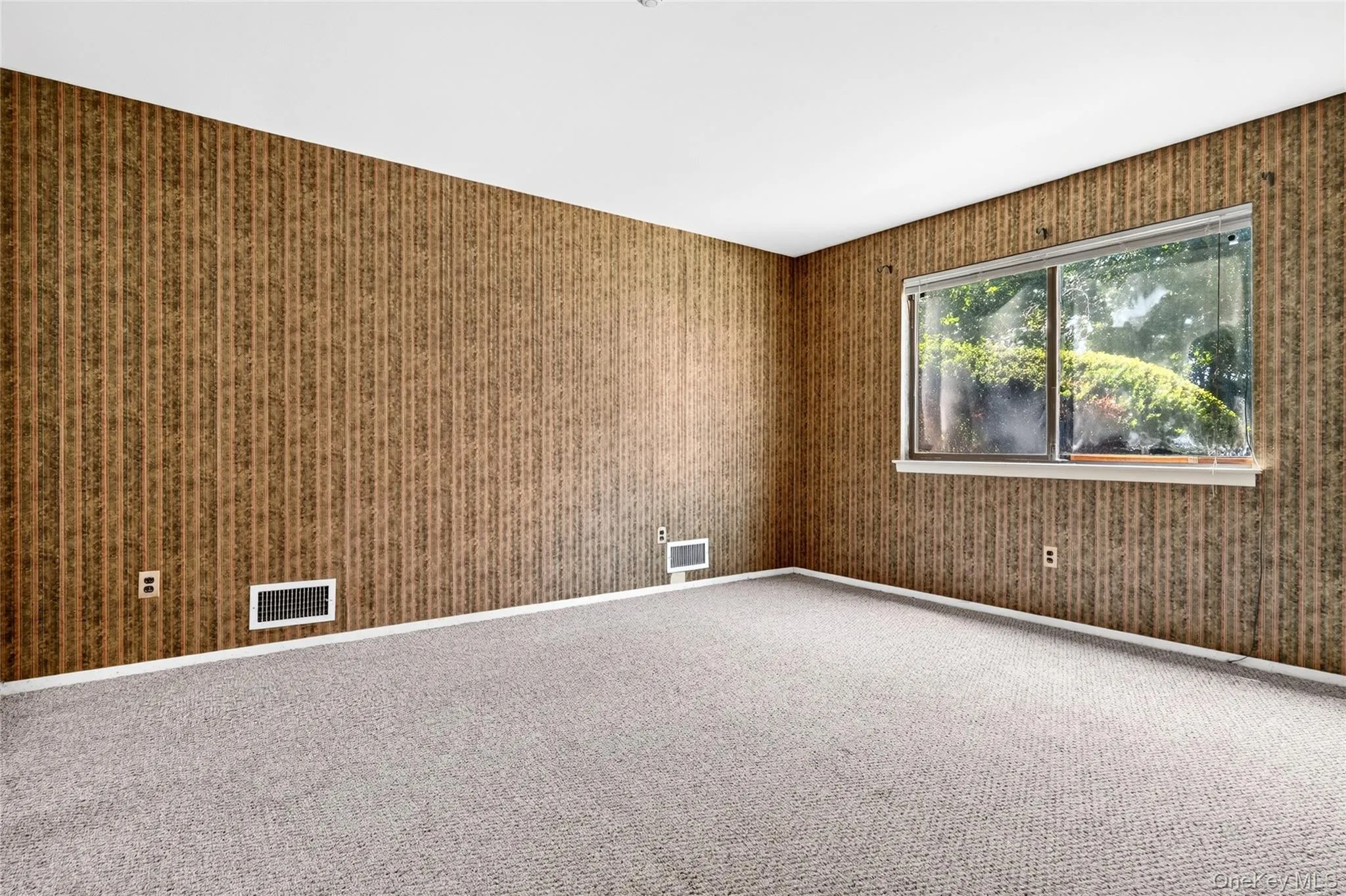 101 Town Hill Road, Clarkstown, NY, 1 Bedroom Bedrooms, 5 Rooms Rooms,1 BathroomBathrooms,Residential Lease,For Rent,Town Hill,0,1016801 101 Town Hill Road, Clarkstown, NY, 1 Bedroom Bedrooms, 5 Rooms Rooms,1 BathroomBathrooms,Residential Lease,For Rent,Town Hill,0,1016801