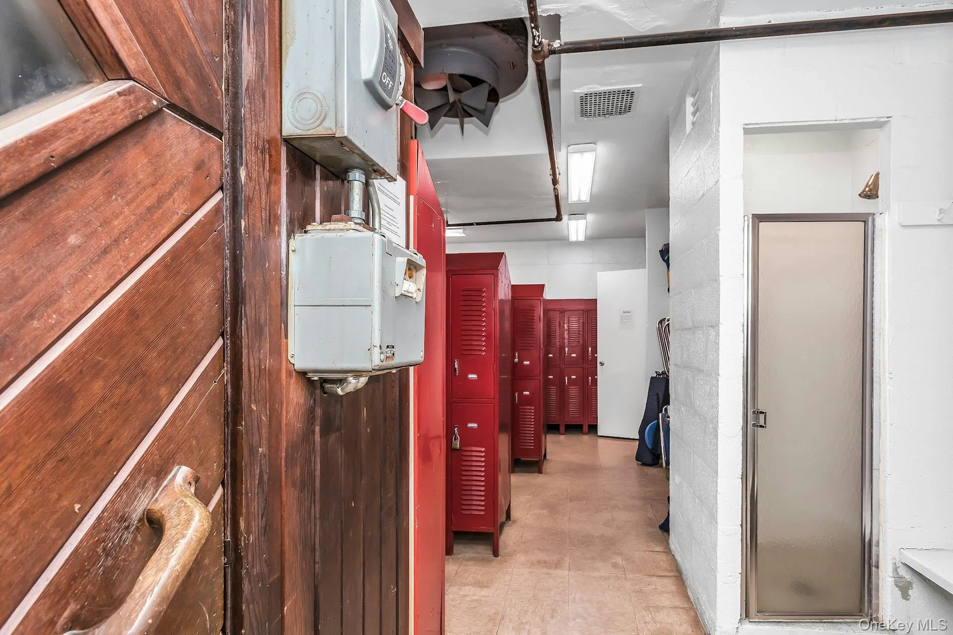 370 Broadway, Long Beach, NY, 1 Bedroom Bedrooms, 3 Rooms Rooms,1 BathroomBathrooms,Residential,For Rent,Broadway,0,1016802 370 Broadway, Long Beach, NY, 1 Bedroom Bedrooms, 3 Rooms Rooms,1 BathroomBathrooms,Residential,For Rent,Broadway,0,1016802