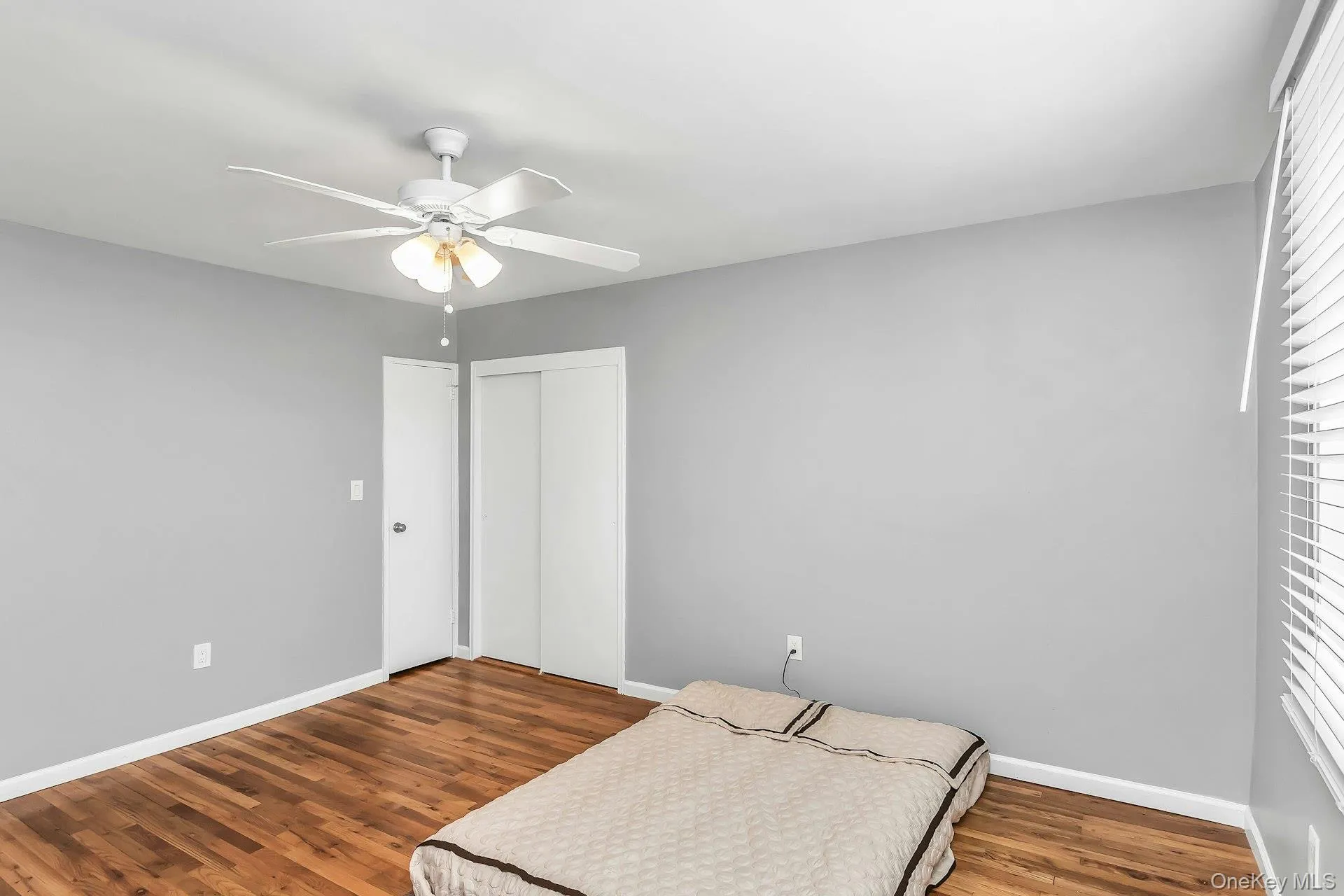370 Broadway, Long Beach, NY, 1 Bedroom Bedrooms, 3 Rooms Rooms,1 BathroomBathrooms,Residential,For Rent,Broadway,0,1016802 370 Broadway, Long Beach, NY, 1 Bedroom Bedrooms, 3 Rooms Rooms,1 BathroomBathrooms,Residential,For Rent,Broadway,0,1016802