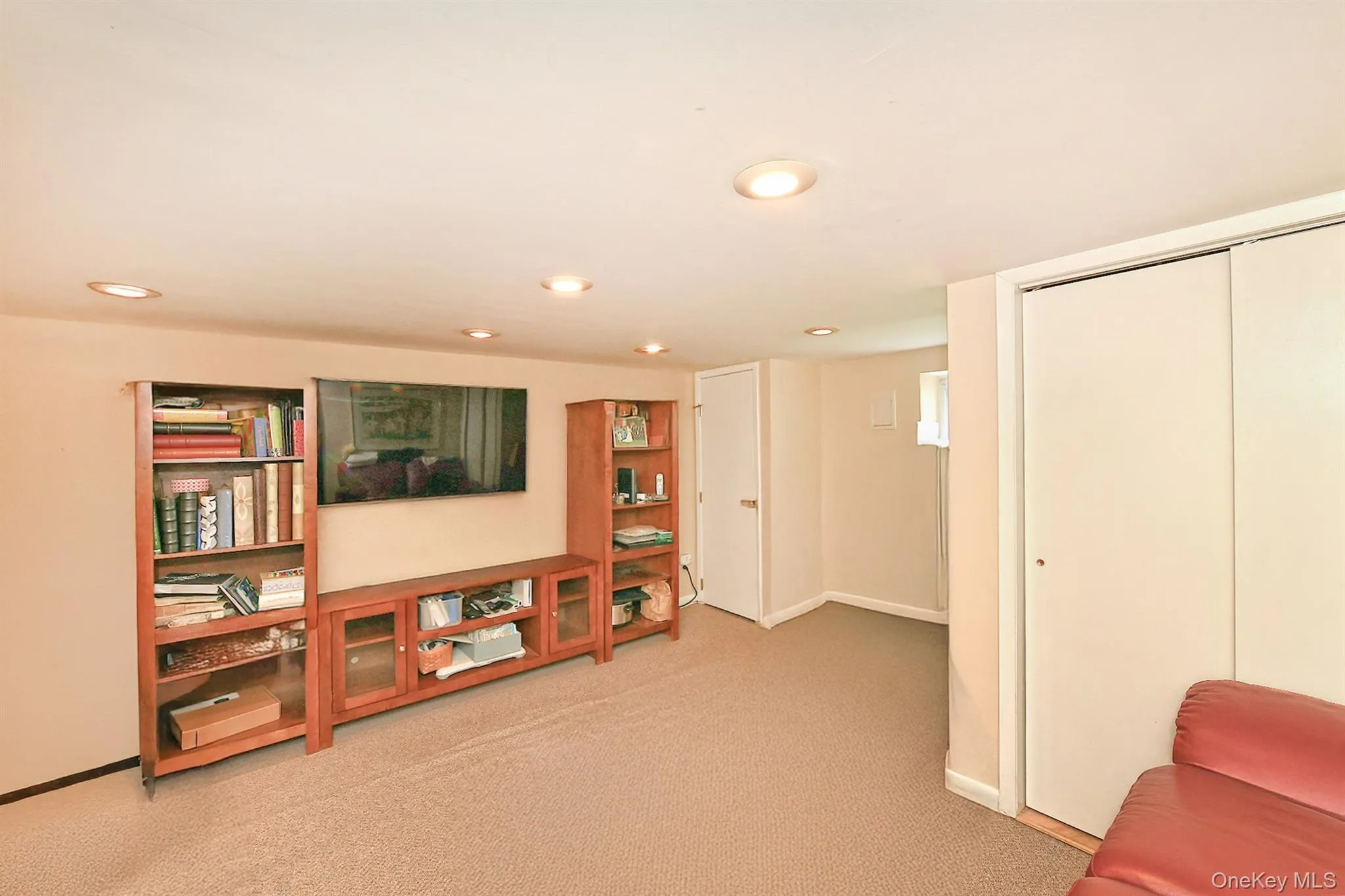 1932 Cynthia Lane, Hempstead, NY, 5 Bedrooms Bedrooms, 9 Rooms Rooms,3 BathroomsBathrooms,Residential,For Rent,Cynthia,0,KEY1016803 1932 Cynthia Lane, Hempstead, NY, 5 Bedrooms Bedrooms, 9 Rooms Rooms,3 BathroomsBathrooms,Residential,For Rent,Cynthia,0,KEY1016803