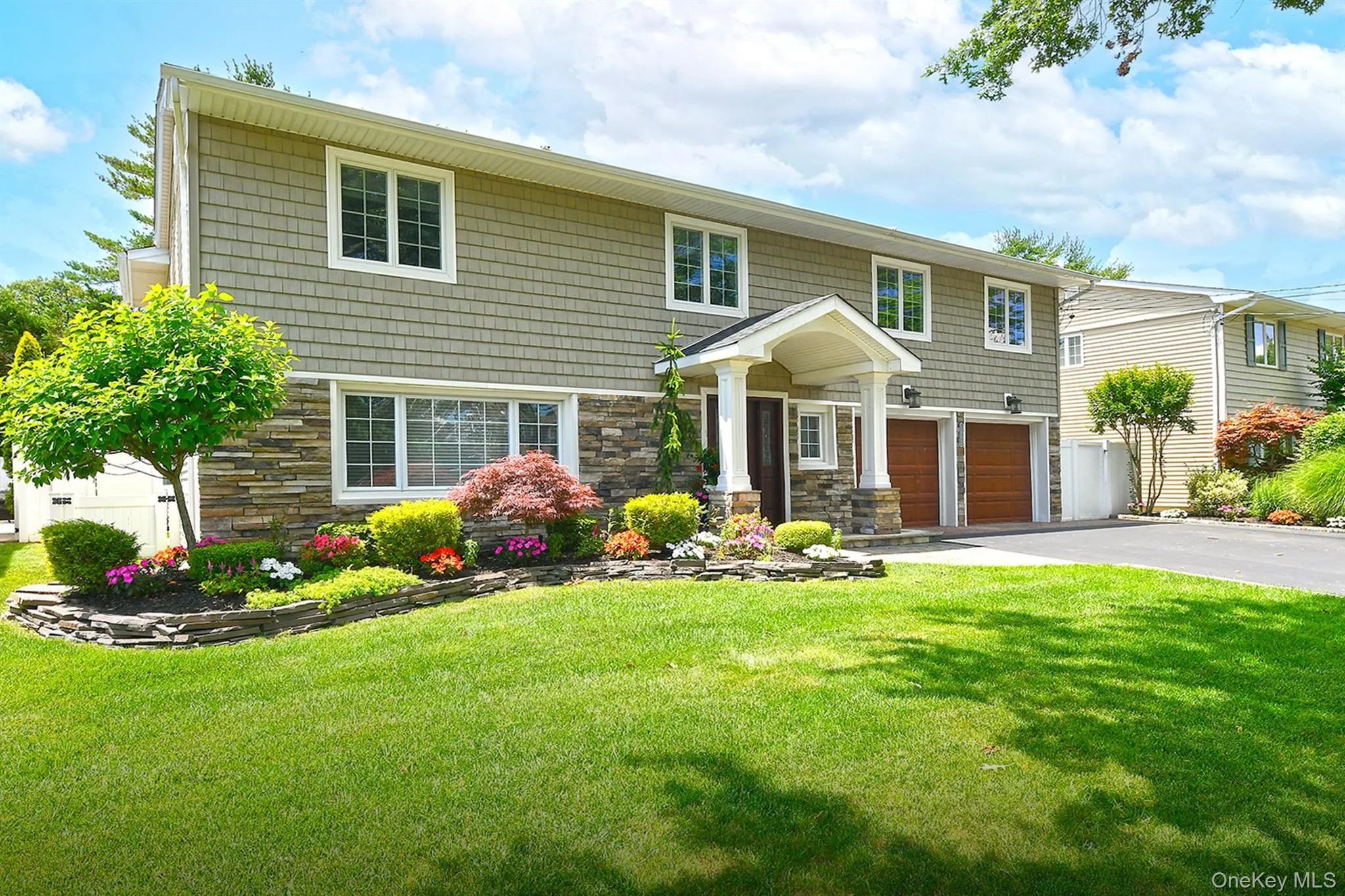 1932 Cynthia Lane, Hempstead, NY, 5 Bedrooms Bedrooms, 9 Rooms Rooms,3 BathroomsBathrooms,Residential,For Rent,Cynthia,0,KEY1016803 1932 Cynthia Lane, Hempstead, NY, 5 Bedrooms Bedrooms, 9 Rooms Rooms,3 BathroomsBathrooms,Residential,For Rent,Cynthia,0,KEY1016803