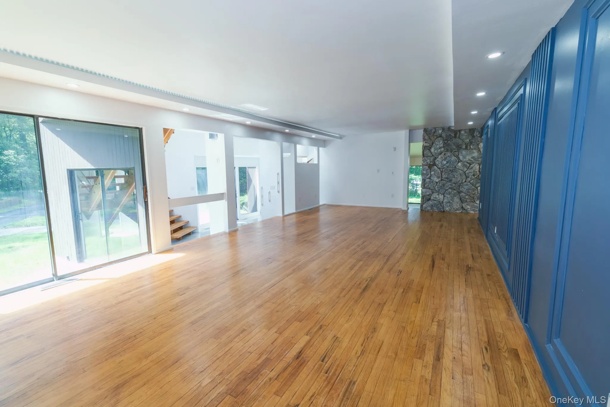 12 Lost Meadow Lane, Brookhaven, NY, 4 Bedrooms Bedrooms, 8 Rooms Rooms,2 BathroomsBathrooms,Residential,For Rent,Lost Meadow,0,1016804 12 Lost Meadow Lane, Brookhaven, NY, 4 Bedrooms Bedrooms, 8 Rooms Rooms,2 BathroomsBathrooms,Residential,For Rent,Lost Meadow,0,1016804