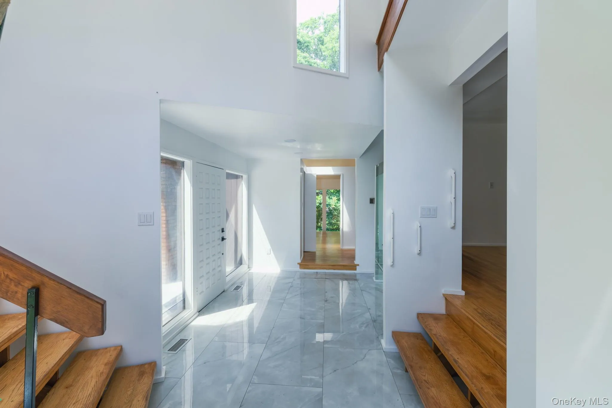 12 Lost Meadow Lane, Brookhaven, NY, 4 Bedrooms Bedrooms, 8 Rooms Rooms,2 BathroomsBathrooms,Residential,For Rent,Lost Meadow,0,1016804 12 Lost Meadow Lane, Brookhaven, NY, 4 Bedrooms Bedrooms, 8 Rooms Rooms,2 BathroomsBathrooms,Residential,For Rent,Lost Meadow,0,1016804
