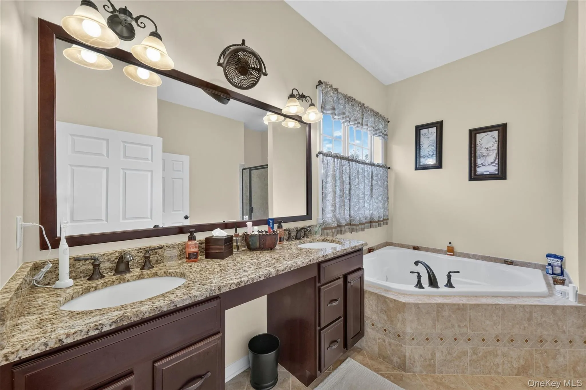 62 Marcy Lane, East Fishkill, NY, 4 Bedrooms Bedrooms, 10 Rooms Rooms,3 BathroomsBathrooms,Residential,For Rent,Marcy,0,1016805 62 Marcy Lane, East Fishkill, NY, 4 Bedrooms Bedrooms, 10 Rooms Rooms,3 BathroomsBathrooms,Residential,For Rent,Marcy,0,1016805