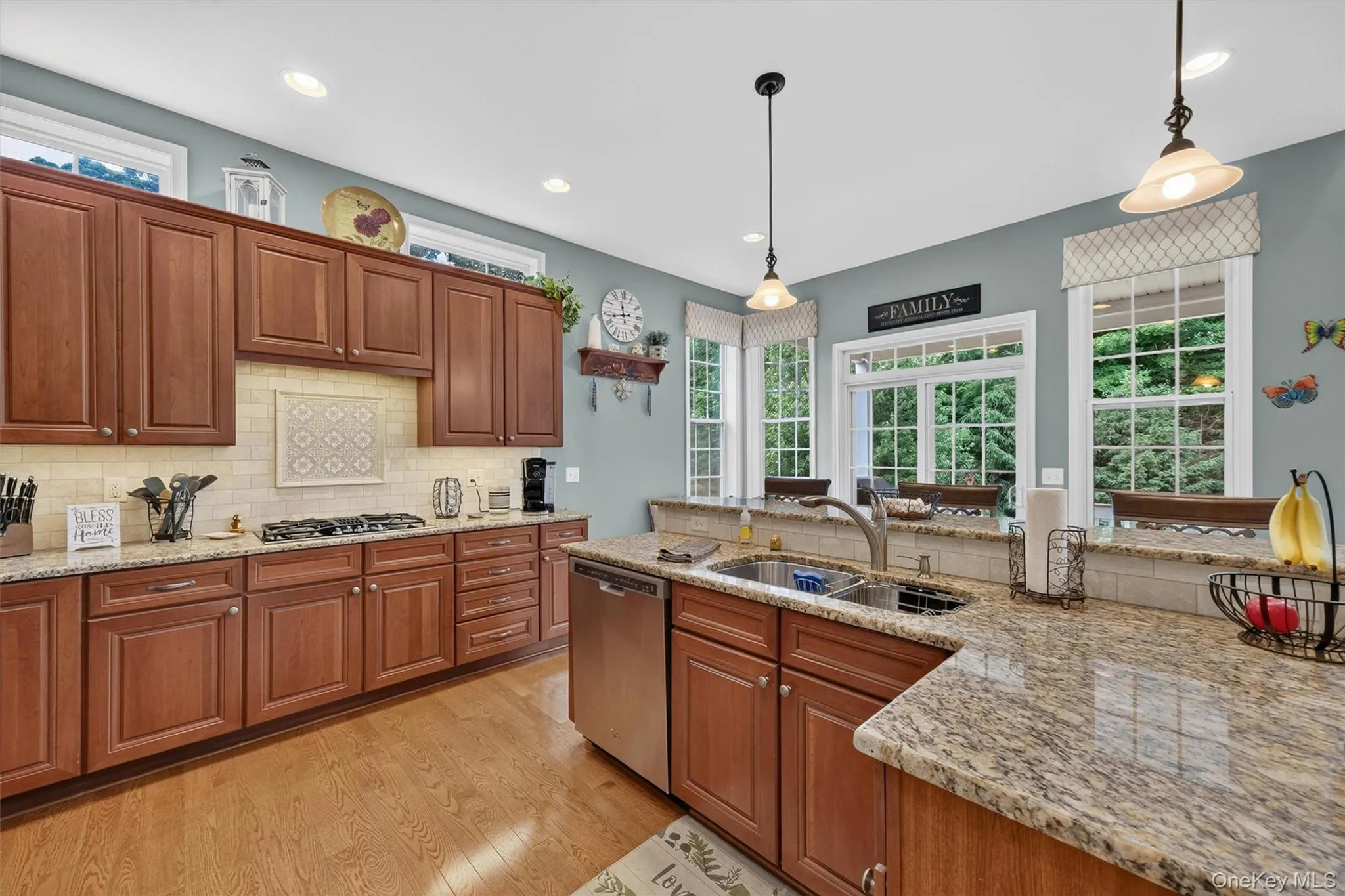 62 Marcy Lane, East Fishkill, NY, 4 Bedrooms Bedrooms, 10 Rooms Rooms,3 BathroomsBathrooms,Residential,For Rent,Marcy,0,1016805 62 Marcy Lane, East Fishkill, NY, 4 Bedrooms Bedrooms, 10 Rooms Rooms,3 BathroomsBathrooms,Residential,For Rent,Marcy,0,1016805