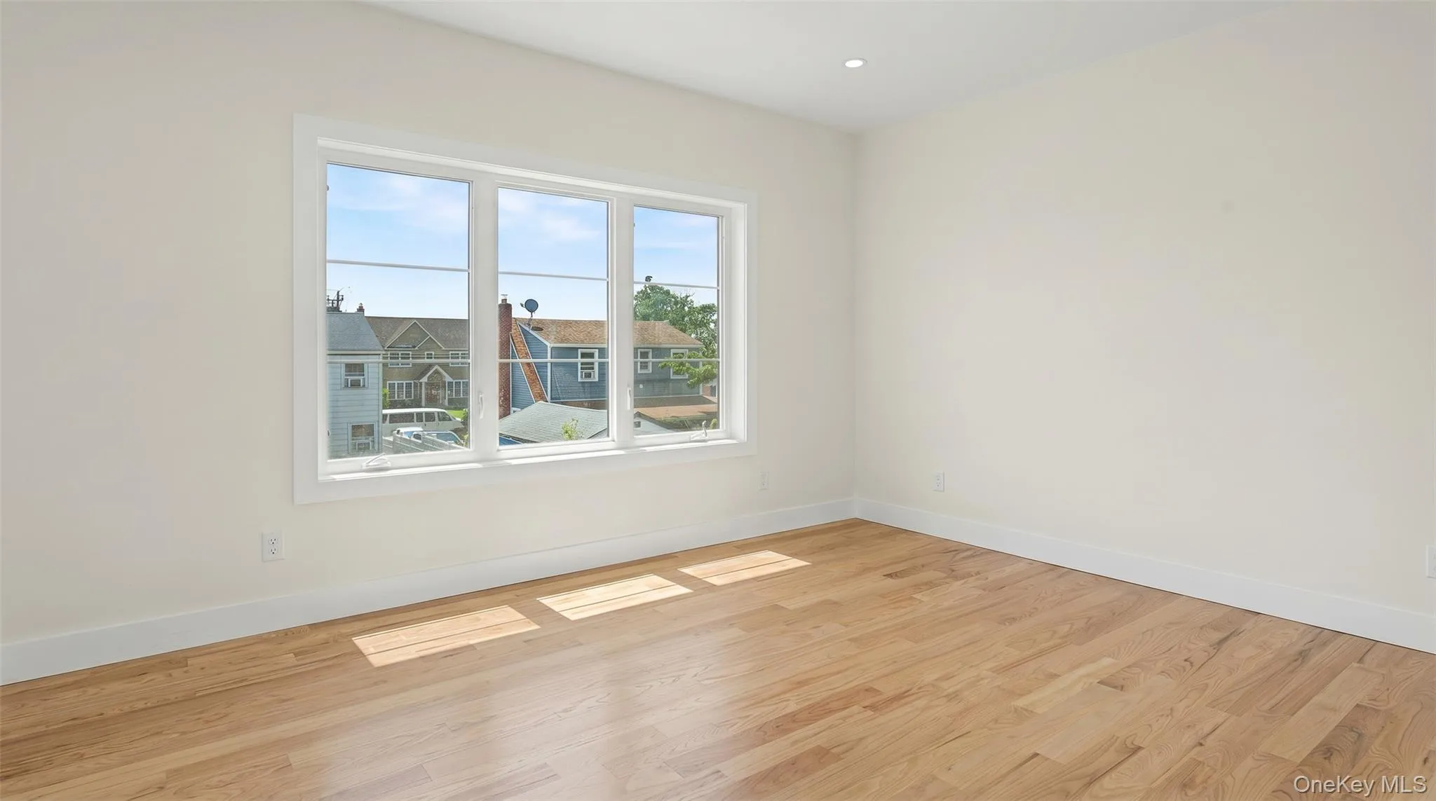 1025 Mirabelle Avenue, Hempstead, NY, 5 Bedrooms Bedrooms, 17 Rooms Rooms,5 BathroomsBathrooms,Residential,For Rent,Mirabelle,0,KEY1016807 1025 Mirabelle Avenue, Hempstead, NY, 5 Bedrooms Bedrooms, 17 Rooms Rooms,5 BathroomsBathrooms,Residential,For Rent,Mirabelle,0,KEY1016807