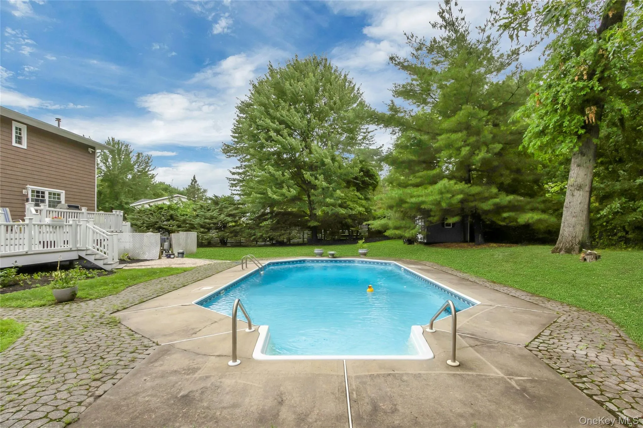 7 Cranford Road, Clarkstown, NY, 5 Bedrooms Bedrooms, 10 Rooms Rooms,4 BathroomsBathrooms,Residential,For Rent,Cranford,0,1016811 7 Cranford Road, Clarkstown, NY, 5 Bedrooms Bedrooms, 10 Rooms Rooms,4 BathroomsBathrooms,Residential,For Rent,Cranford,0,1016811