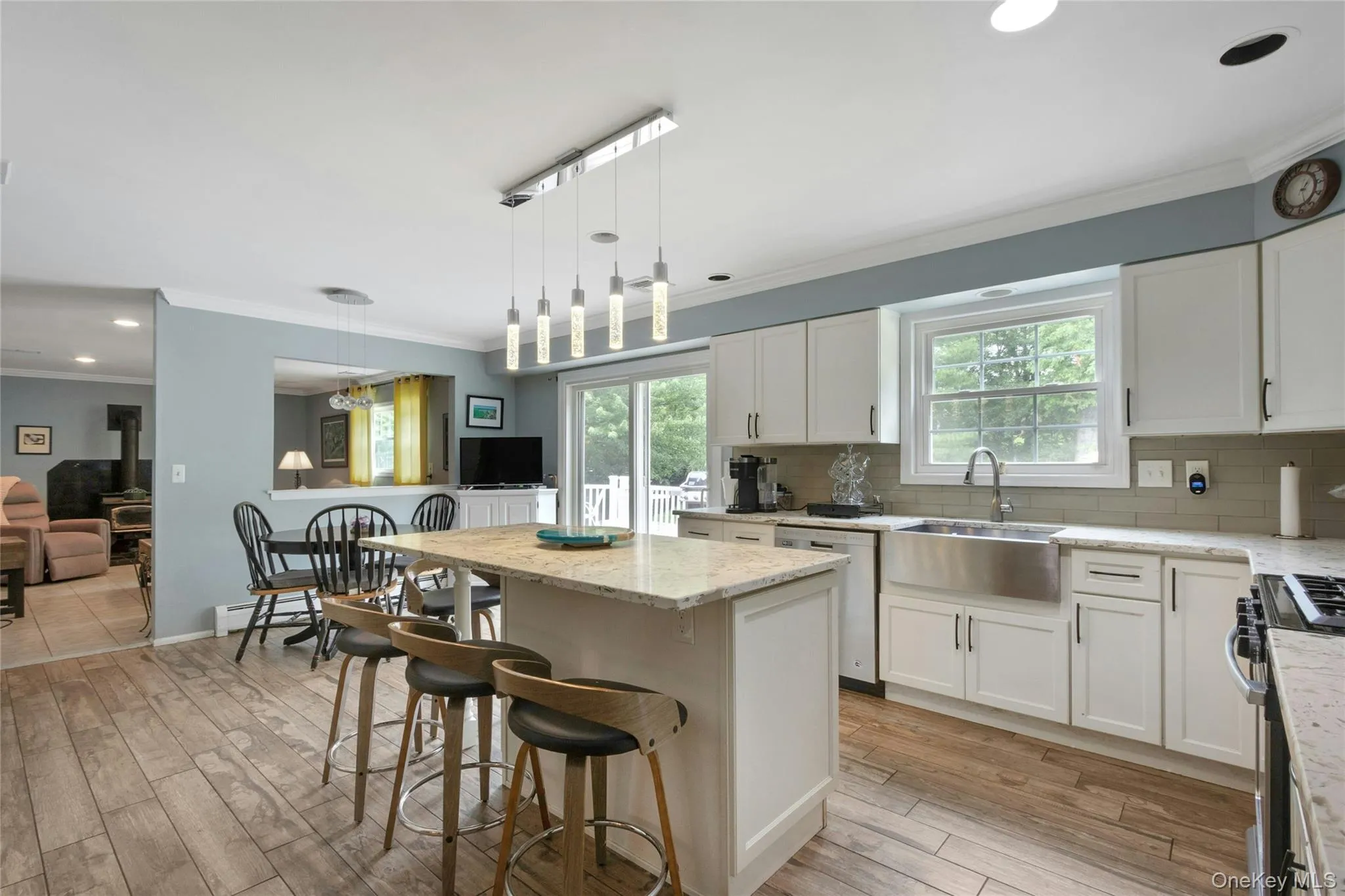 7 Cranford Road, Clarkstown, NY, 5 Bedrooms Bedrooms, 10 Rooms Rooms,4 BathroomsBathrooms,Residential,For Rent,Cranford,0,1016811 7 Cranford Road, Clarkstown, NY, 5 Bedrooms Bedrooms, 10 Rooms Rooms,4 BathroomsBathrooms,Residential,For Rent,Cranford,0,1016811