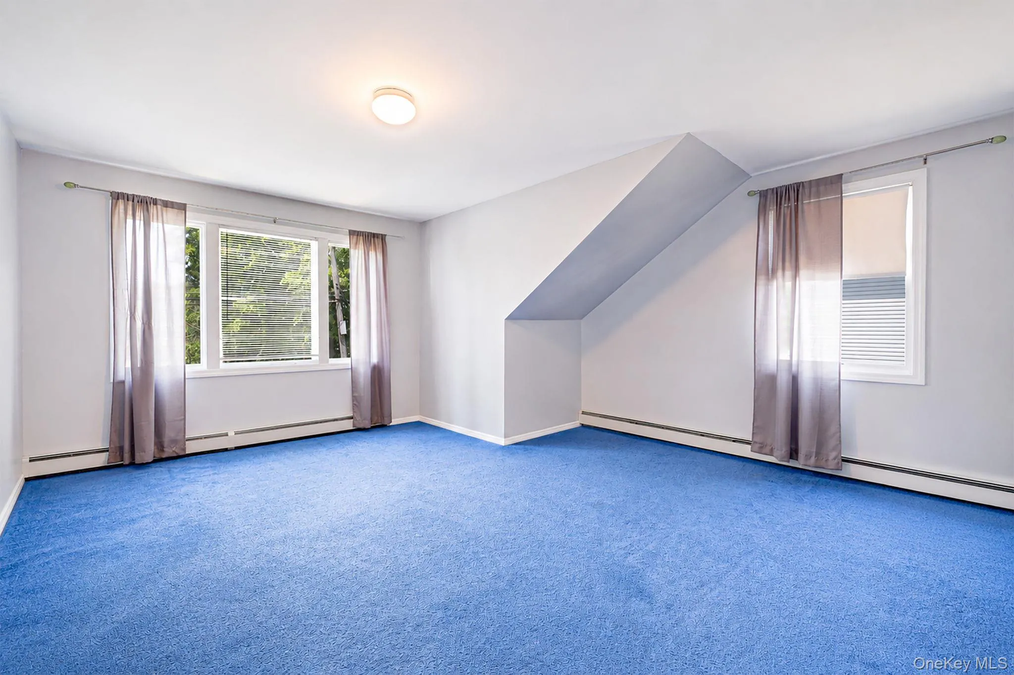 77 Toomey Road, Islip, NY, 6 Bedrooms Bedrooms, 11 Rooms Rooms,2 BathroomsBathrooms,Residential,For Rent,Toomey,0,1016813 77 Toomey Road, Islip, NY, 6 Bedrooms Bedrooms, 11 Rooms Rooms,2 BathroomsBathrooms,Residential,For Rent,Toomey,0,1016813