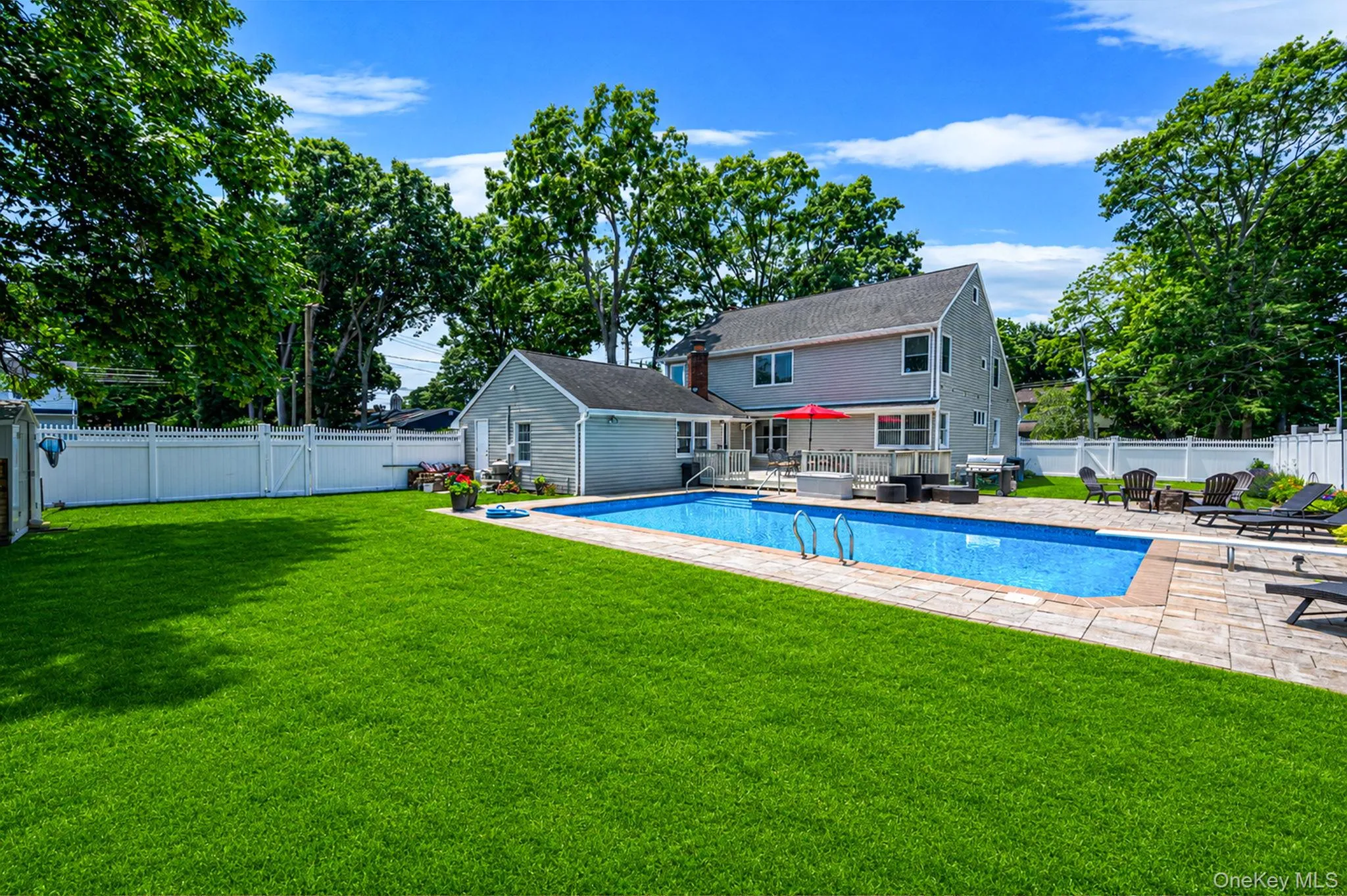 77 Toomey Road, Islip, NY, 6 Bedrooms Bedrooms, 11 Rooms Rooms,2 BathroomsBathrooms,Residential,For Rent,Toomey,0,1016813 77 Toomey Road, Islip, NY, 6 Bedrooms Bedrooms, 11 Rooms Rooms,2 BathroomsBathrooms,Residential,For Rent,Toomey,0,1016813