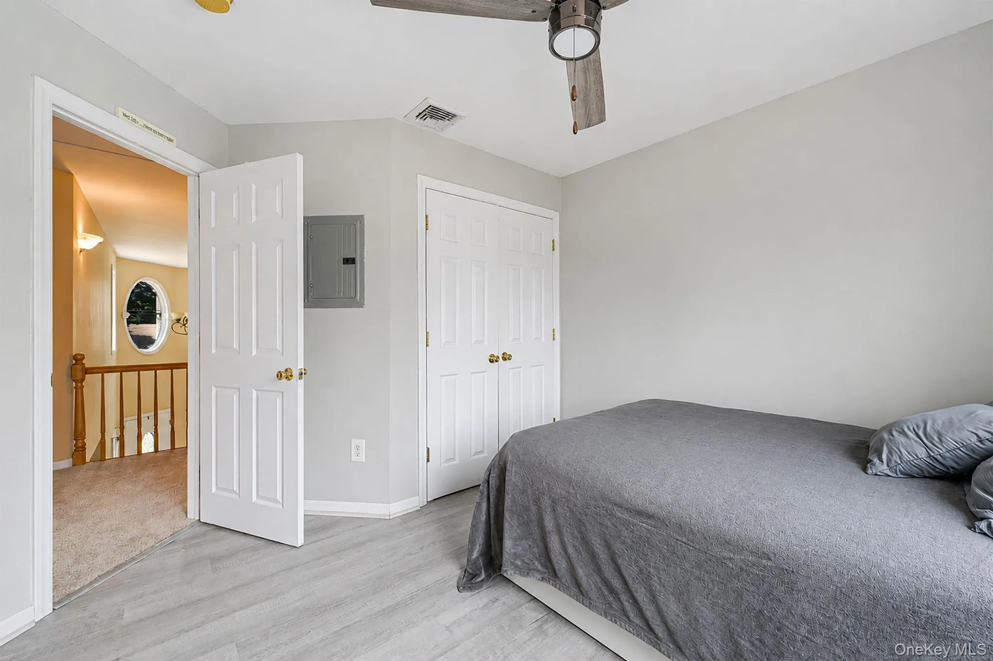 77 Toomey Road, Islip, NY, 6 Bedrooms Bedrooms, 11 Rooms Rooms,2 BathroomsBathrooms,Residential,For Rent,Toomey,0,1016813 77 Toomey Road, Islip, NY, 6 Bedrooms Bedrooms, 11 Rooms Rooms,2 BathroomsBathrooms,Residential,For Rent,Toomey,0,1016813