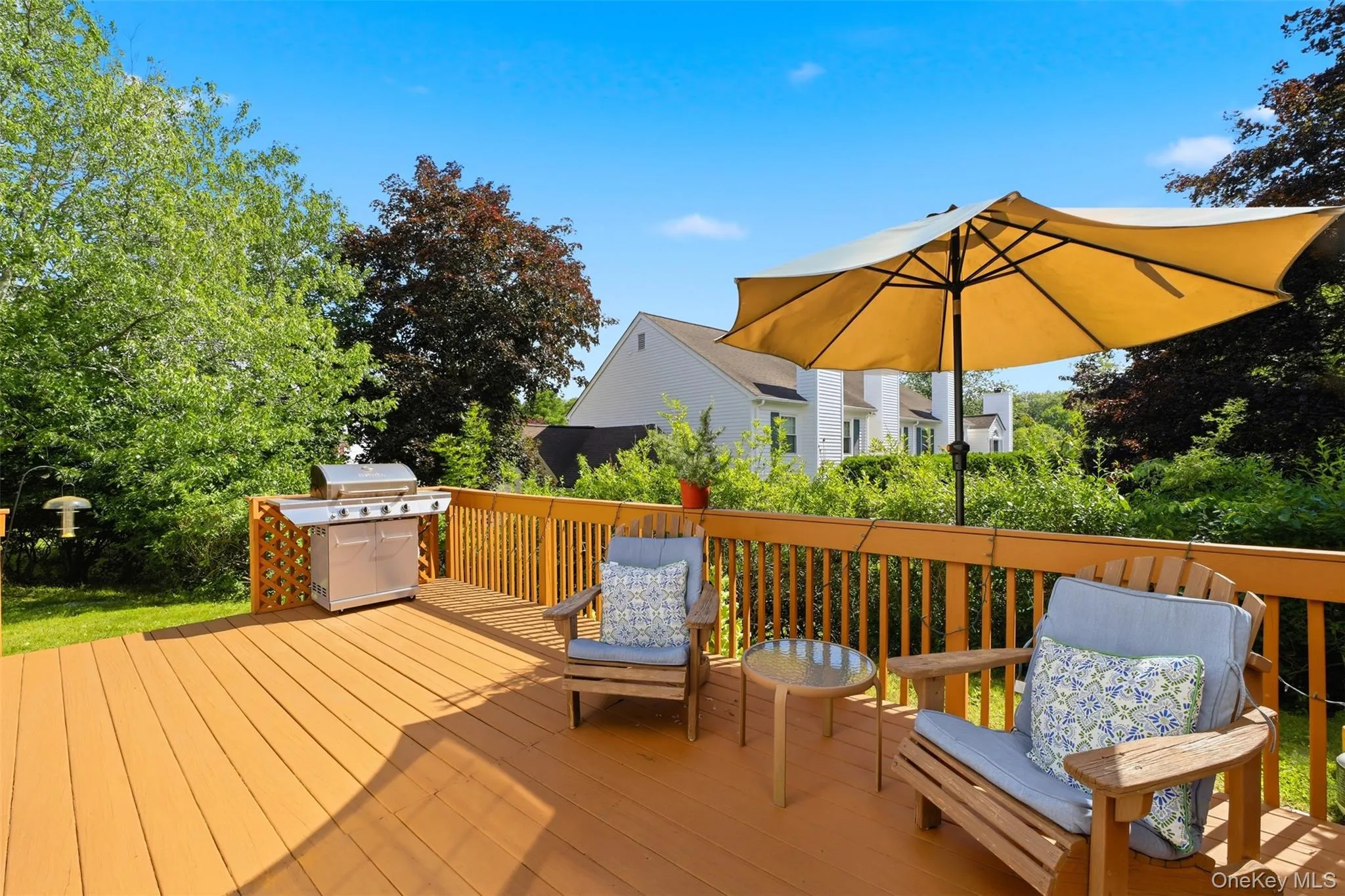 Oversized deck with land to the side Oversized deck with land to the side