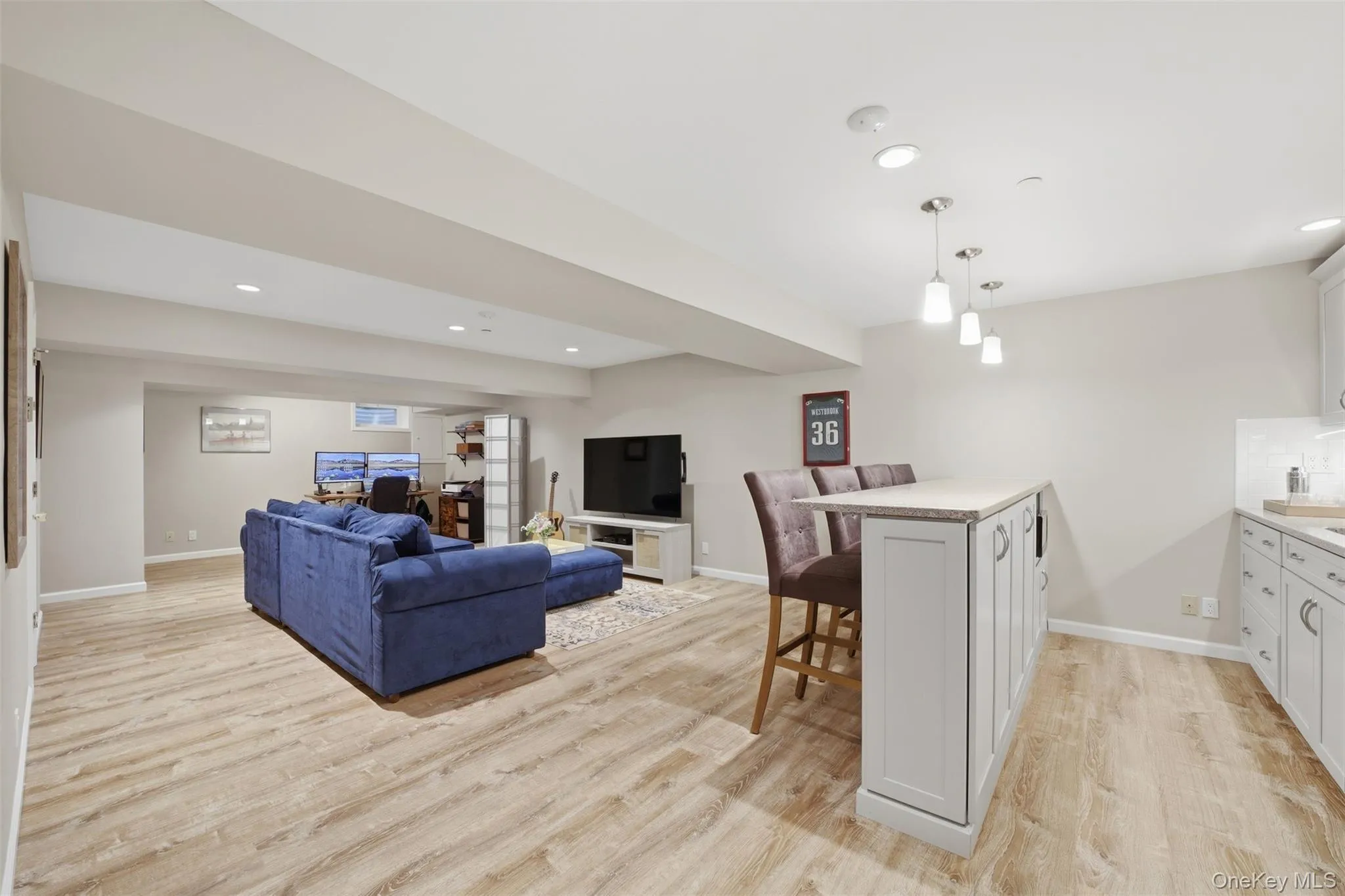 Adds an additional 585 square feet, complete with a bar Adds an additional 585 square feet, complete with a bar