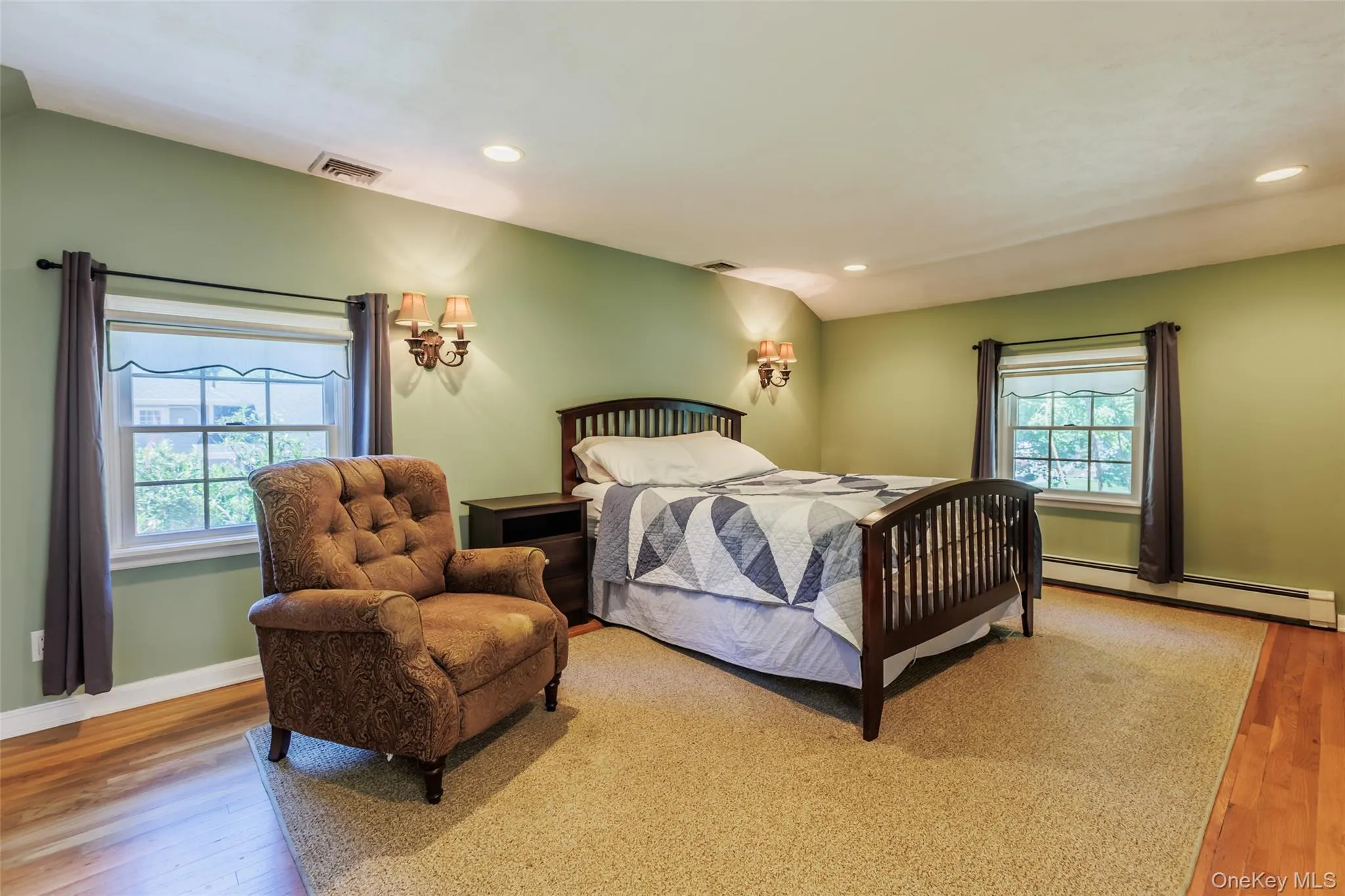 12 Rumford Road, Smithtown, NY, 3 Bedrooms Bedrooms, 6 Rooms Rooms,1 BathroomBathrooms,Residential Lease,For Rent,Rumford,0,1016818 12 Rumford Road, Smithtown, NY, 3 Bedrooms Bedrooms, 6 Rooms Rooms,1 BathroomBathrooms,Residential Lease,For Rent,Rumford,0,1016818