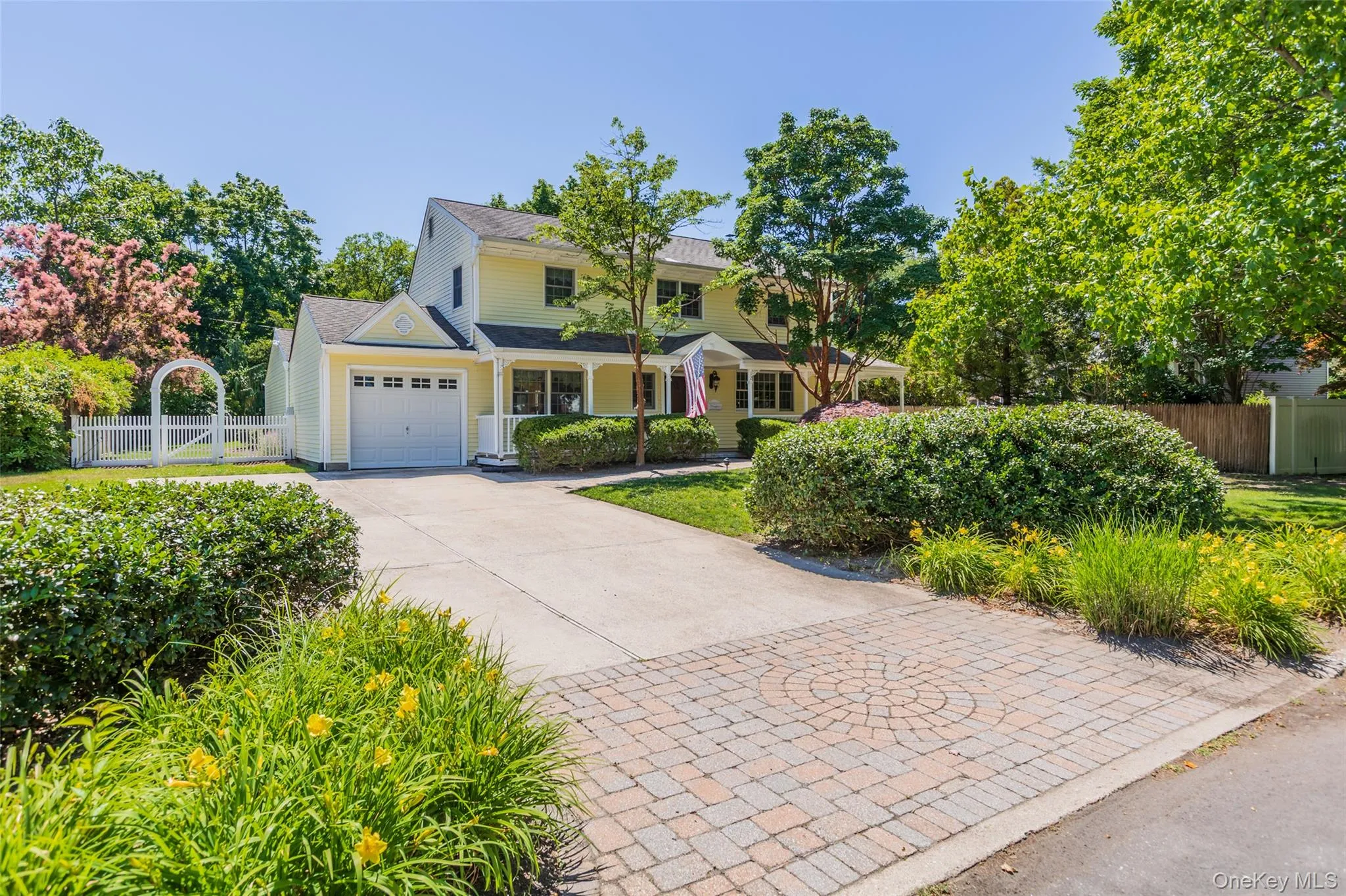 12 Rumford Road, Smithtown, NY, 3 Bedrooms Bedrooms, 6 Rooms Rooms,1 BathroomBathrooms,Residential Lease,For Rent,Rumford,0,1016818 12 Rumford Road, Smithtown, NY, 3 Bedrooms Bedrooms, 6 Rooms Rooms,1 BathroomBathrooms,Residential Lease,For Rent,Rumford,0,1016818