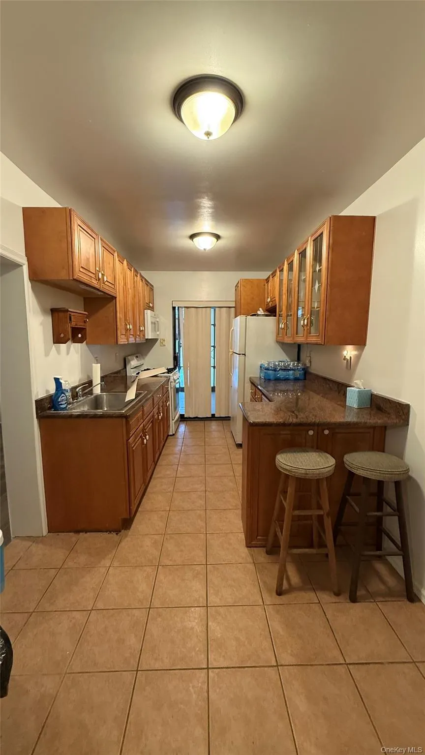 1240 Manor Avenue, New York, NY, 4 Bedrooms Bedrooms, 8 Rooms Rooms,2 BathroomsBathrooms,Residential,For Rent,Manor,0,KEY1016820 1240 Manor Avenue, New York, NY, 4 Bedrooms Bedrooms, 8 Rooms Rooms,2 BathroomsBathrooms,Residential,For Rent,Manor,0,KEY1016820