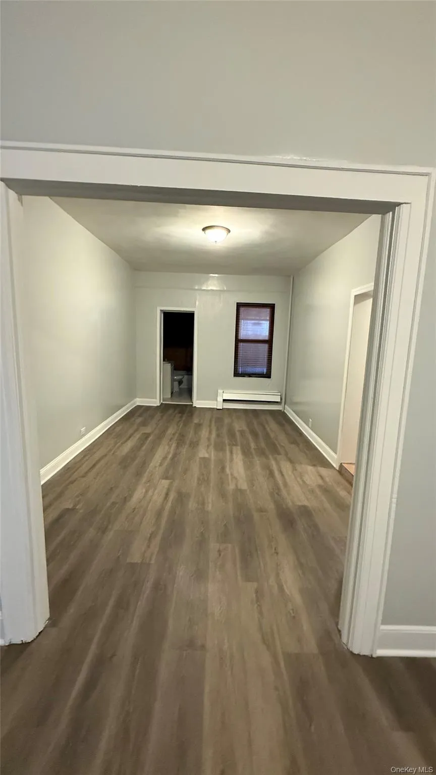 1240 Manor Avenue, New York, NY, 4 Bedrooms Bedrooms, 8 Rooms Rooms,2 BathroomsBathrooms,Residential,For Rent,Manor,0,KEY1016820 1240 Manor Avenue, New York, NY, 4 Bedrooms Bedrooms, 8 Rooms Rooms,2 BathroomsBathrooms,Residential,For Rent,Manor,0,KEY1016820