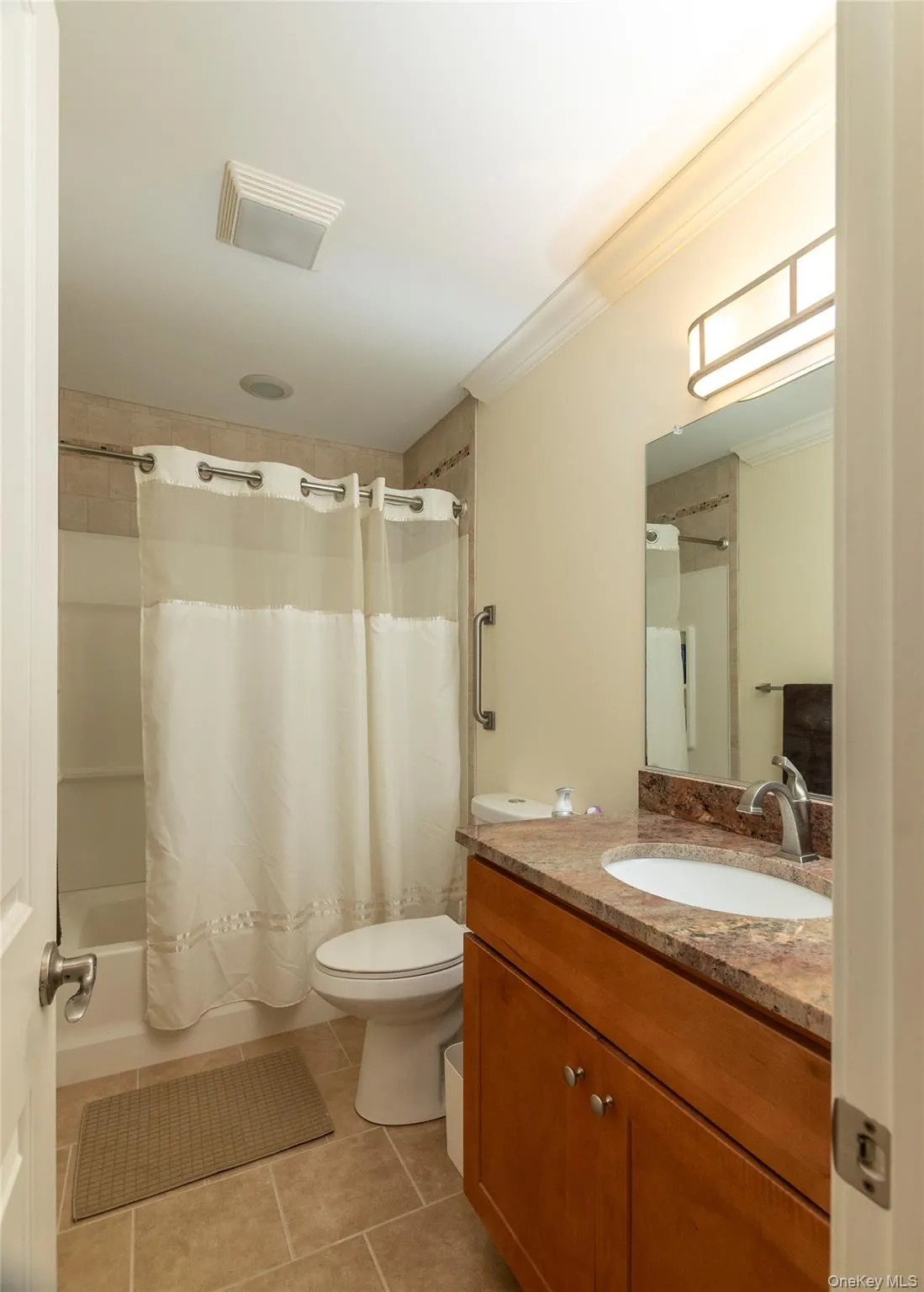 Main Bathroom in Hallway on 2nd Floor Main Bathroom in Hallway on 2nd Floor