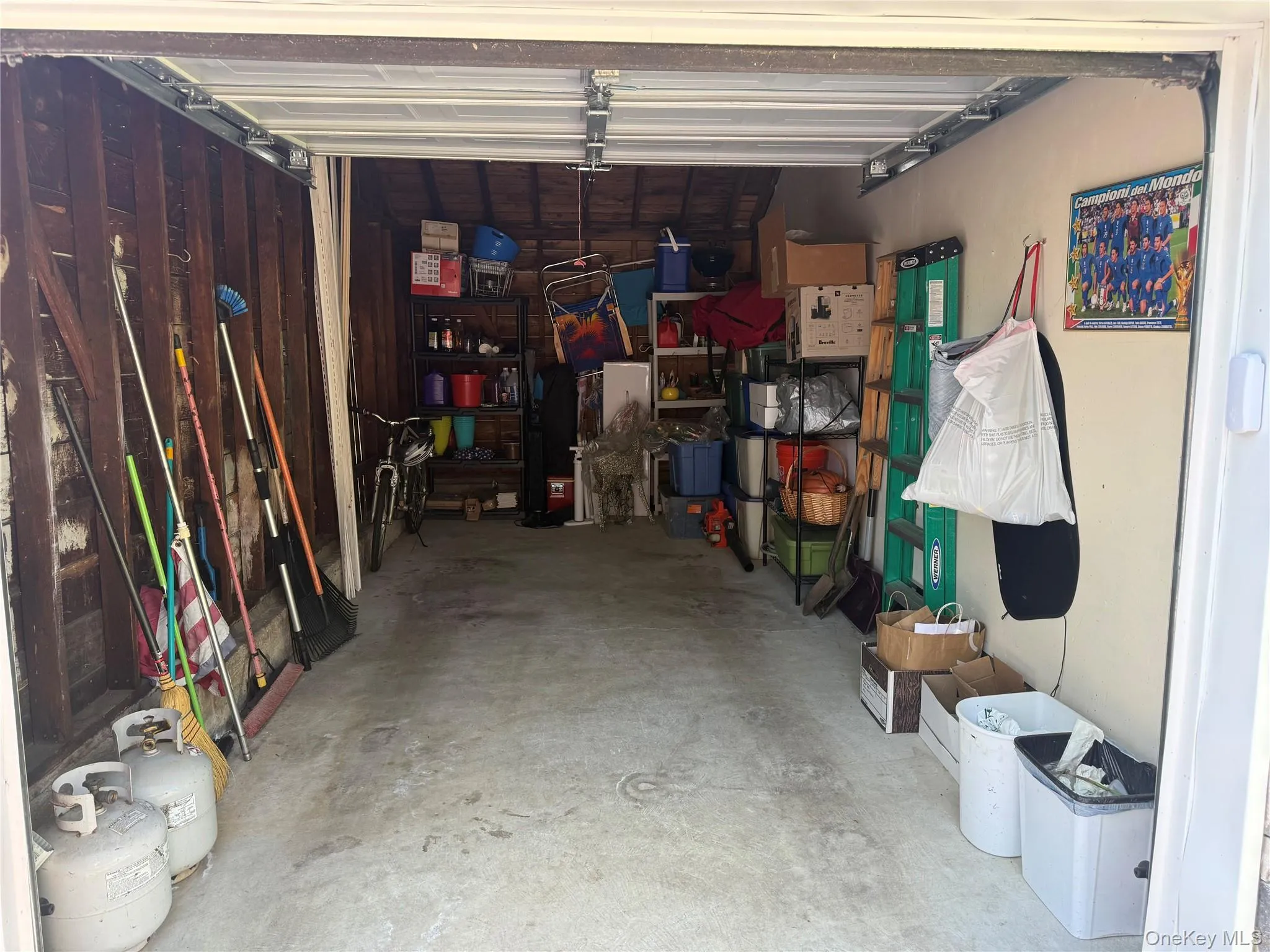 20 Via Continental, Huntington, NY, 3 Bedrooms Bedrooms, 7 Rooms Rooms,2 BathroomsBathrooms,Residential,For Rent,Via Continental,0,1016822 20 Via Continental, Huntington, NY, 3 Bedrooms Bedrooms, 7 Rooms Rooms,2 BathroomsBathrooms,Residential,For Rent,Via Continental,0,1016822