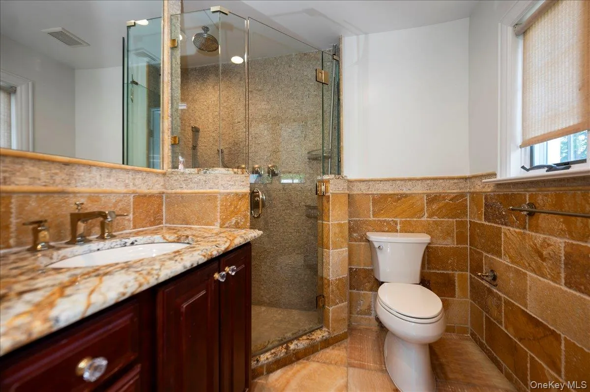18 Pond Park Road, North Hempstead, NY, 4 Bedrooms Bedrooms, 9 Rooms Rooms,4 BathroomsBathrooms,Residential,For Rent,Pond Park,0,KEY1016825 18 Pond Park Road, North Hempstead, NY, 4 Bedrooms Bedrooms, 9 Rooms Rooms,4 BathroomsBathrooms,Residential,For Rent,Pond Park,0,KEY1016825