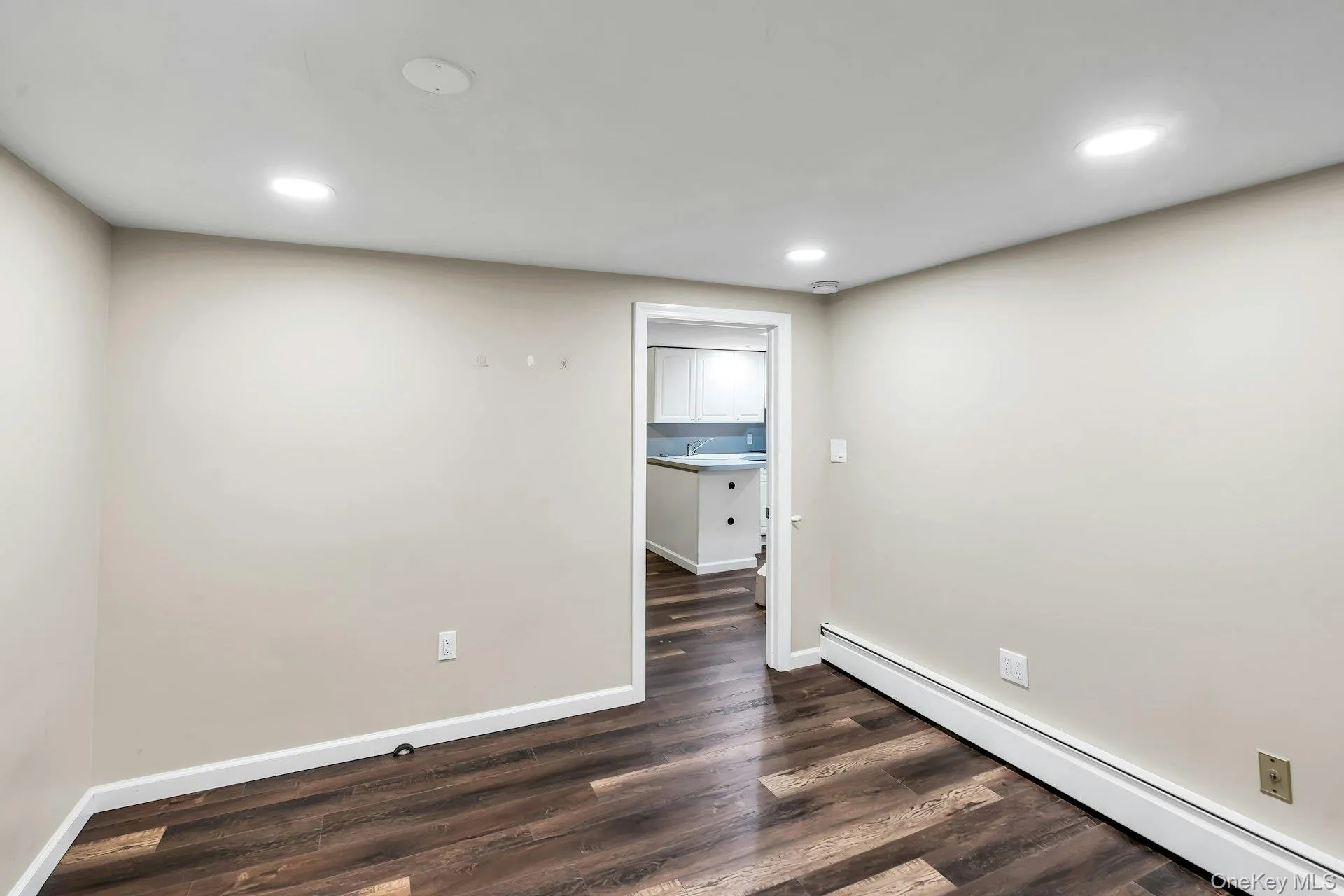 15 Duel Drive, Islip, NY, 5 Bedrooms Bedrooms, 11 Rooms Rooms,2 BathroomsBathrooms,Residential,For Rent,Duel,0,1016828 15 Duel Drive, Islip, NY, 5 Bedrooms Bedrooms, 11 Rooms Rooms,2 BathroomsBathrooms,Residential,For Rent,Duel,0,1016828