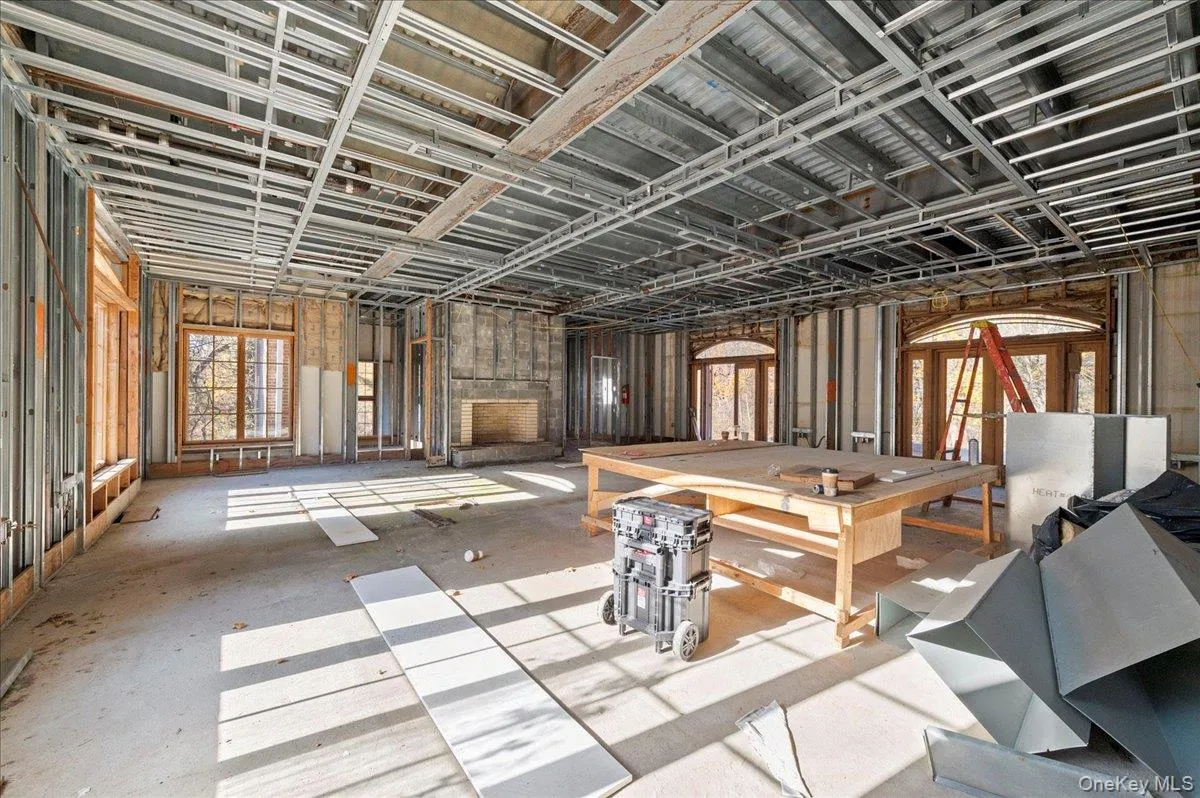 1 Penny Pond Court, Oyster Bay, NY, 11 Bedrooms Bedrooms, 25 Rooms Rooms,11 BathroomsBathrooms,Residential,For Rent,Penny Pond,0,1016829 1 Penny Pond Court, Oyster Bay, NY, 11 Bedrooms Bedrooms, 25 Rooms Rooms,11 BathroomsBathrooms,Residential,For Rent,Penny Pond,0,1016829