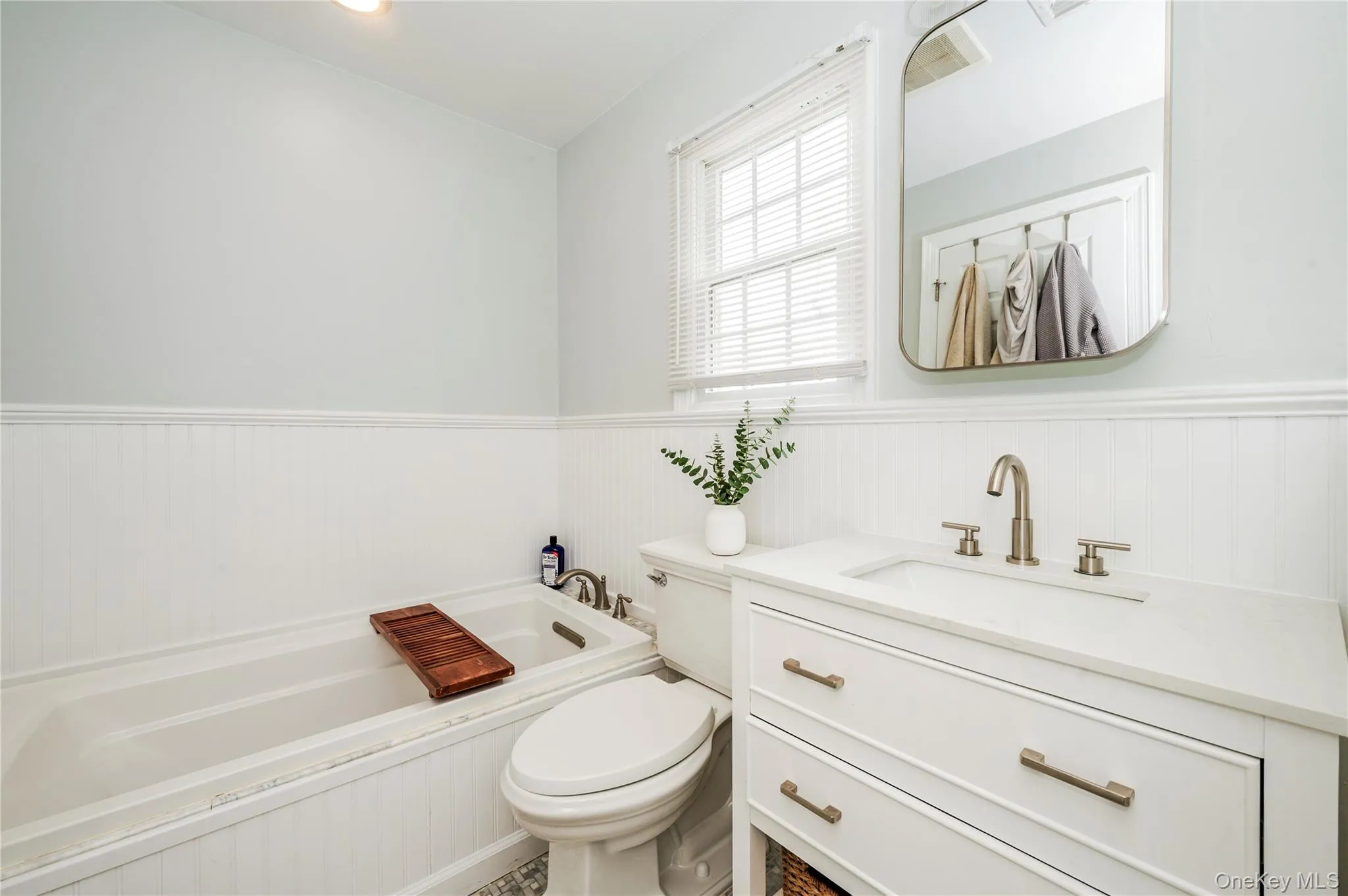33 Vermont Street, Long Beach, NY, 3 Bedrooms Bedrooms, 6 Rooms Rooms,2 BathroomsBathrooms,Residential,For Rent,Vermont,0,1016831 33 Vermont Street, Long Beach, NY, 3 Bedrooms Bedrooms, 6 Rooms Rooms,2 BathroomsBathrooms,Residential,For Rent,Vermont,0,1016831