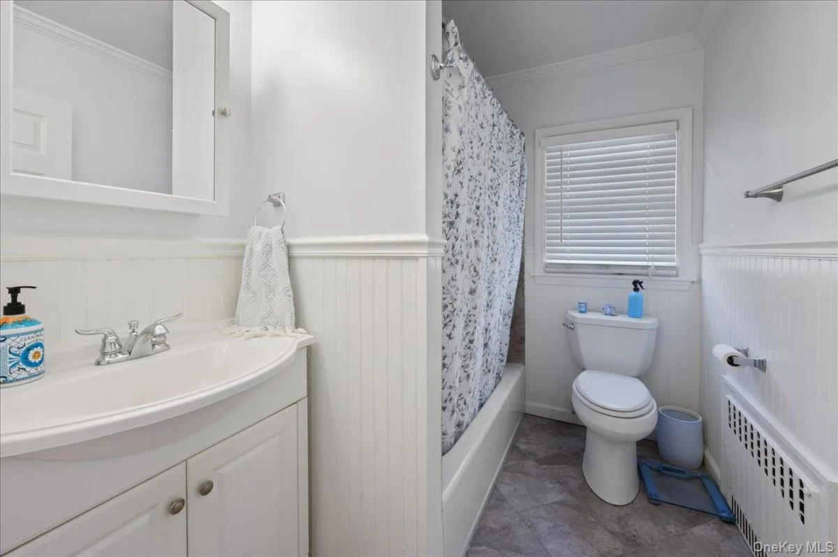 Upstairs full bathroom Upstairs full bathroom