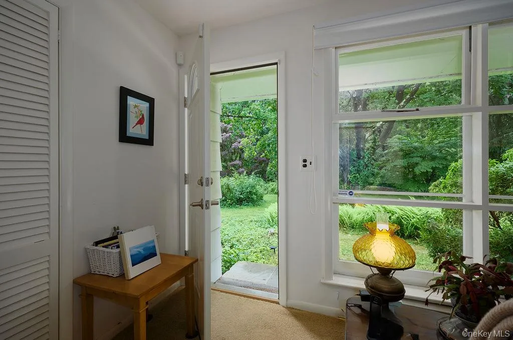 21 Elmwood Road, Lewisboro, NY, 3 Bedrooms Bedrooms, 6 Rooms Rooms,1 BathroomBathrooms,Residential,For Rent,Elmwood,0,KEY1016834 21 Elmwood Road, Lewisboro, NY, 3 Bedrooms Bedrooms, 6 Rooms Rooms,1 BathroomBathrooms,Residential,For Rent,Elmwood,0,KEY1016834