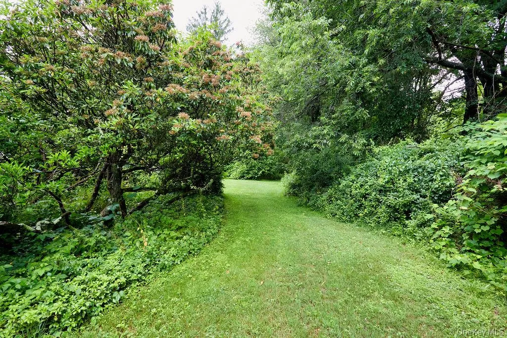 21 Elmwood Road, Lewisboro, NY, 3 Bedrooms Bedrooms, 6 Rooms Rooms,1 BathroomBathrooms,Residential,For Rent,Elmwood,0,KEY1016834 21 Elmwood Road, Lewisboro, NY, 3 Bedrooms Bedrooms, 6 Rooms Rooms,1 BathroomBathrooms,Residential,For Rent,Elmwood,0,KEY1016834