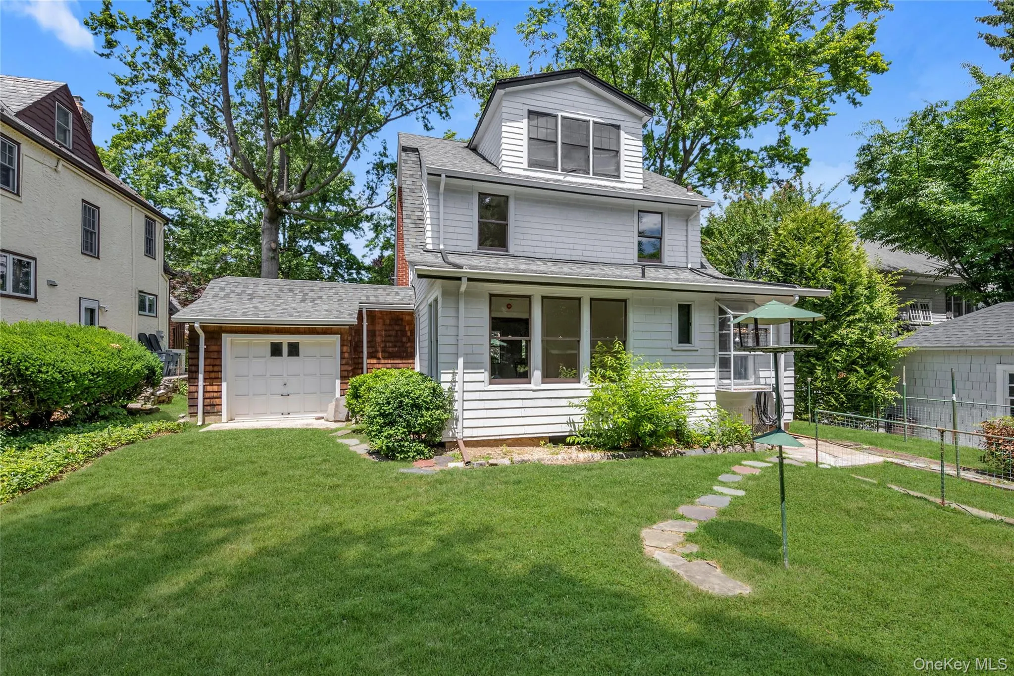 328 Manor Road, New York, NY, 3 Bedrooms Bedrooms, 7 Rooms Rooms,1 BathroomBathrooms,Residential,For Rent,Manor,0,KEY1016838 328 Manor Road, New York, NY, 3 Bedrooms Bedrooms, 7 Rooms Rooms,1 BathroomBathrooms,Residential,For Rent,Manor,0,KEY1016838