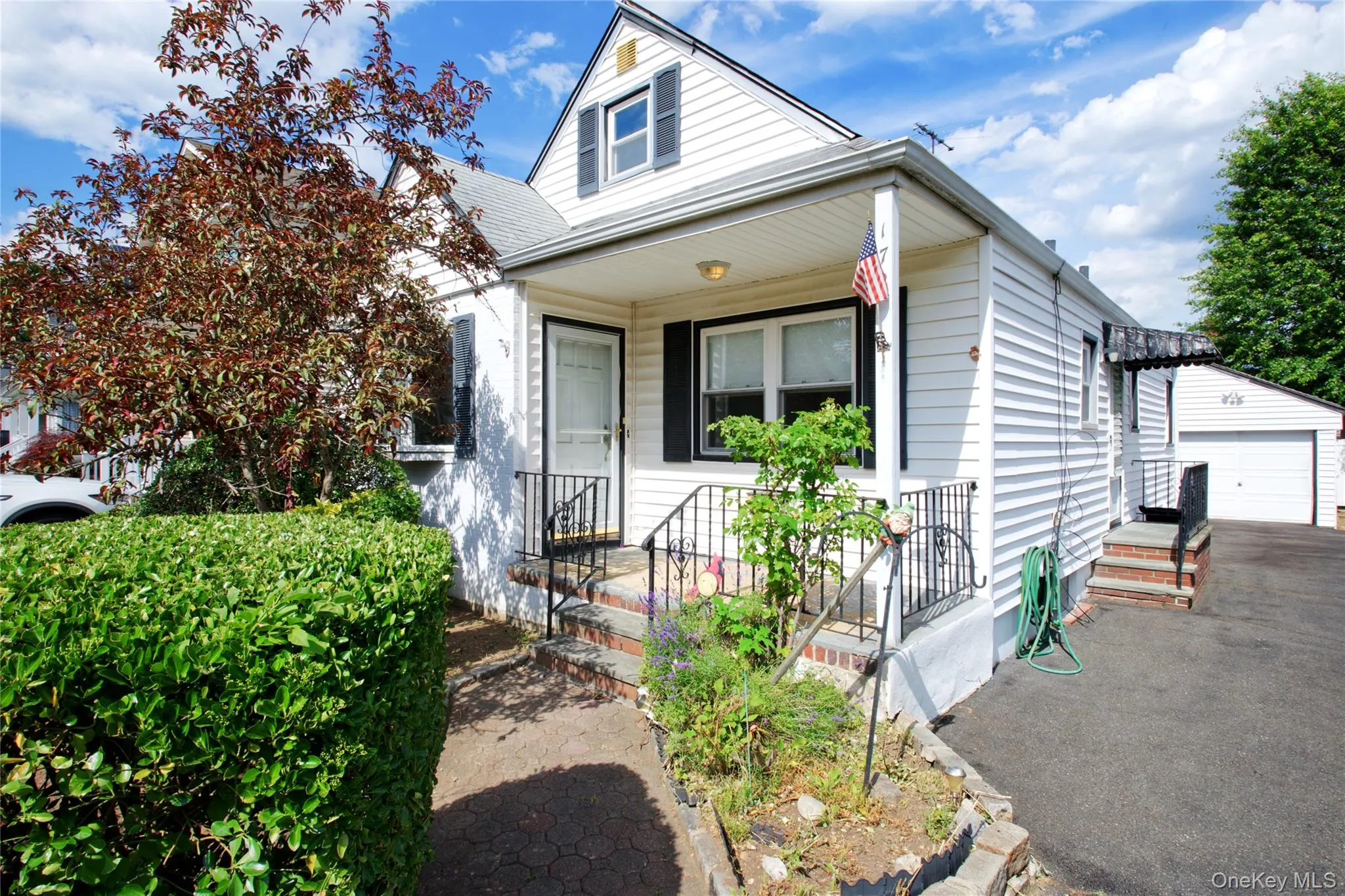172 Wellington Road, Hempstead, NY, 4 Bedrooms Bedrooms, 6 Rooms Rooms,1 BathroomBathrooms,Residential,For Rent,Wellington,0,KEY1016840 172 Wellington Road, Hempstead, NY, 4 Bedrooms Bedrooms, 6 Rooms Rooms,1 BathroomBathrooms,Residential,For Rent,Wellington,0,KEY1016840