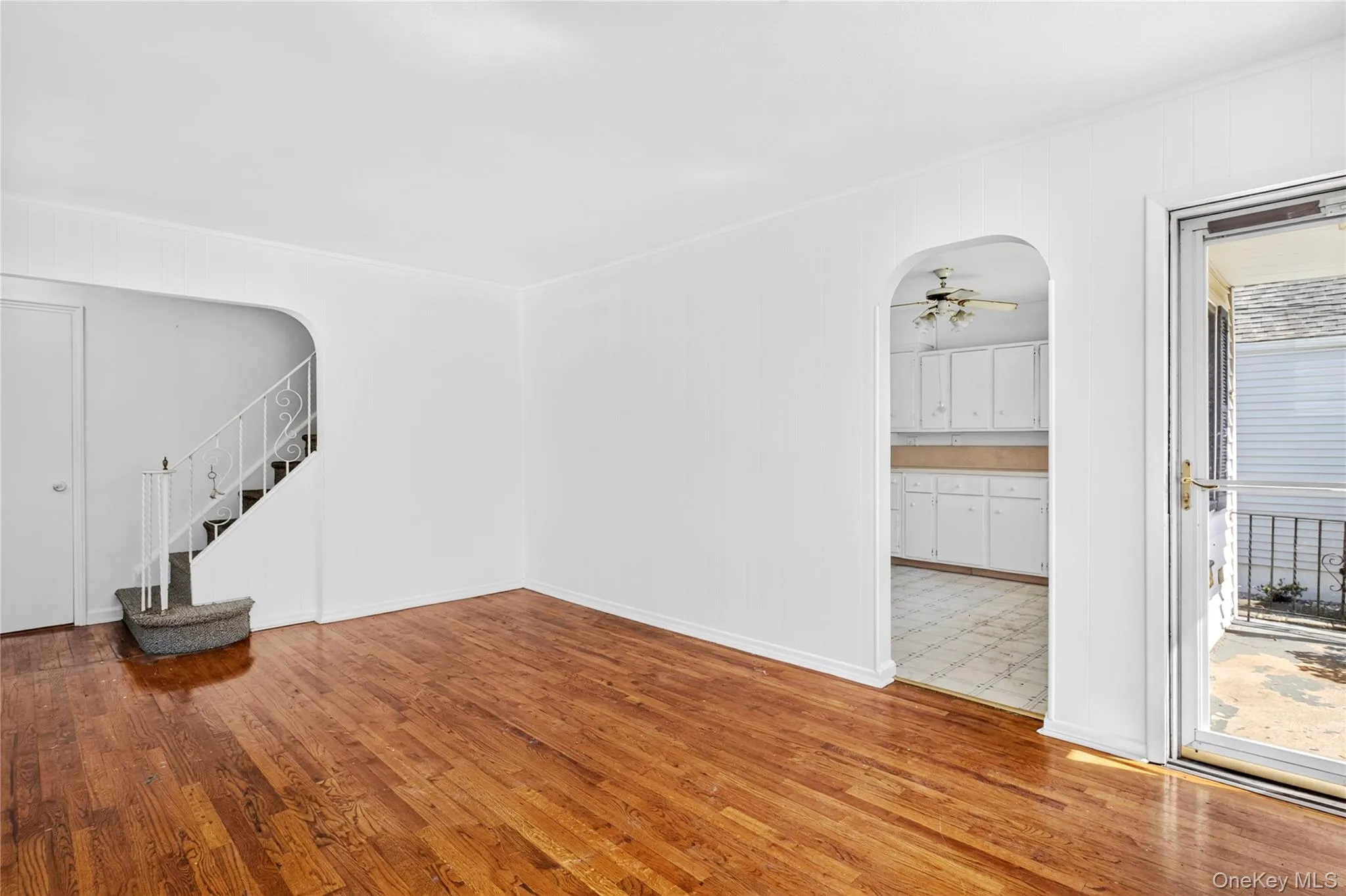 172 Wellington Road, Hempstead, NY, 4 Bedrooms Bedrooms, 6 Rooms Rooms,1 BathroomBathrooms,Residential,For Rent,Wellington,0,KEY1016840 172 Wellington Road, Hempstead, NY, 4 Bedrooms Bedrooms, 6 Rooms Rooms,1 BathroomBathrooms,Residential,For Rent,Wellington,0,KEY1016840
