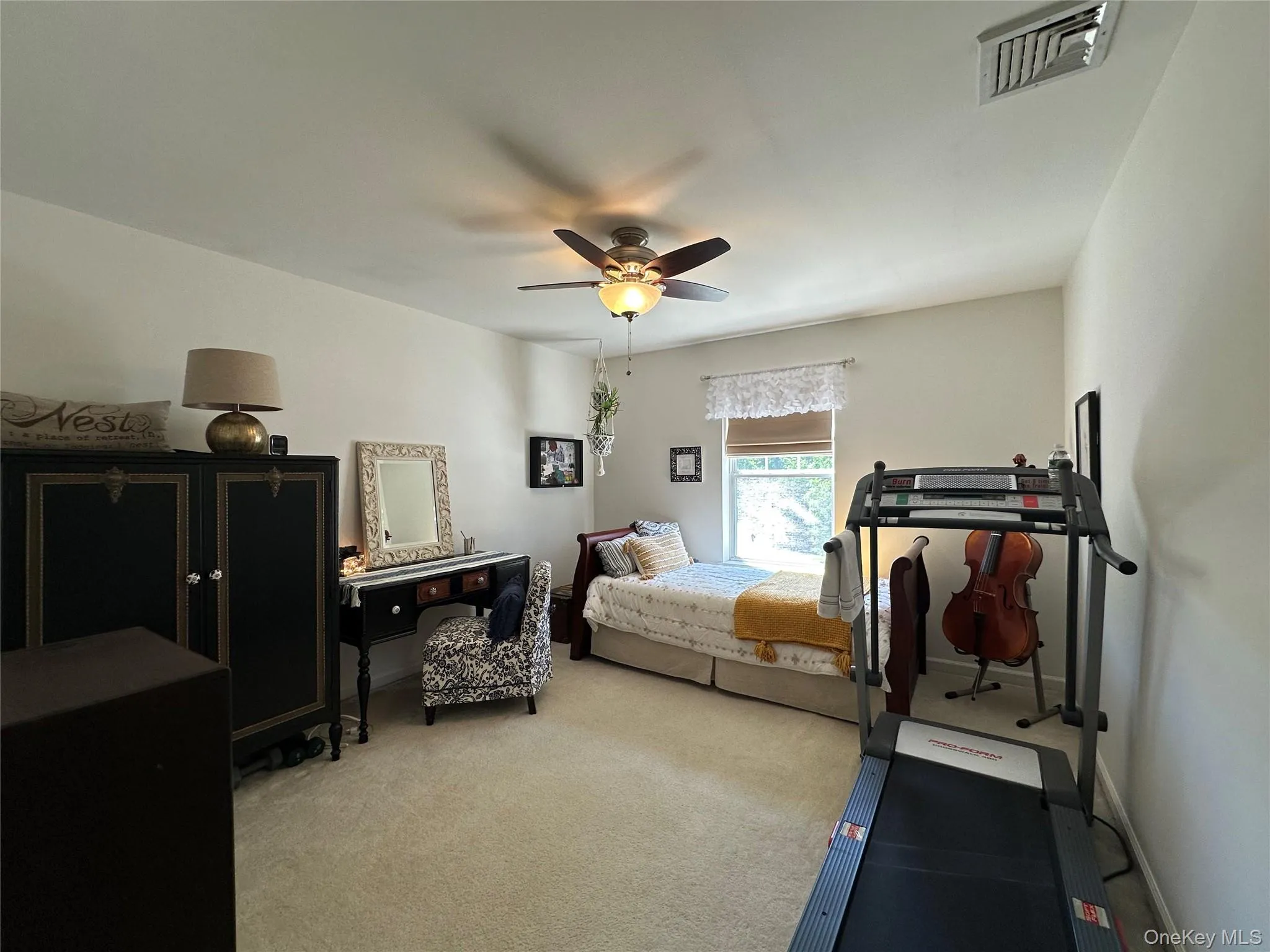 33 Daremy Circle, Brookhaven, NY, 2 Bedrooms Bedrooms, 5 Rooms Rooms,1 BathroomBathrooms,Residential,For Rent,Daremy,0,1016841 33 Daremy Circle, Brookhaven, NY, 2 Bedrooms Bedrooms, 5 Rooms Rooms,1 BathroomBathrooms,Residential,For Rent,Daremy,0,1016841