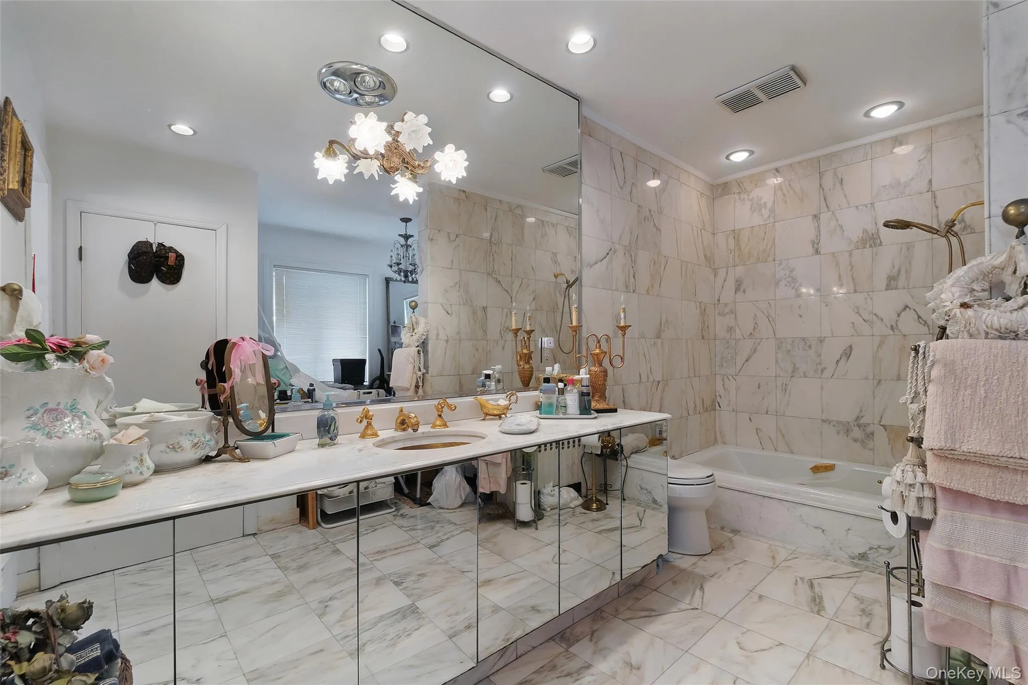 176 Beach 143rd Street, New York, NY, 3 Bedrooms Bedrooms, 10 Rooms Rooms,3 BathroomsBathrooms,Residential,For Rent,Beach 143rd,0,1016844 176 Beach 143rd Street, New York, NY, 3 Bedrooms Bedrooms, 10 Rooms Rooms,3 BathroomsBathrooms,Residential,For Rent,Beach 143rd,0,1016844