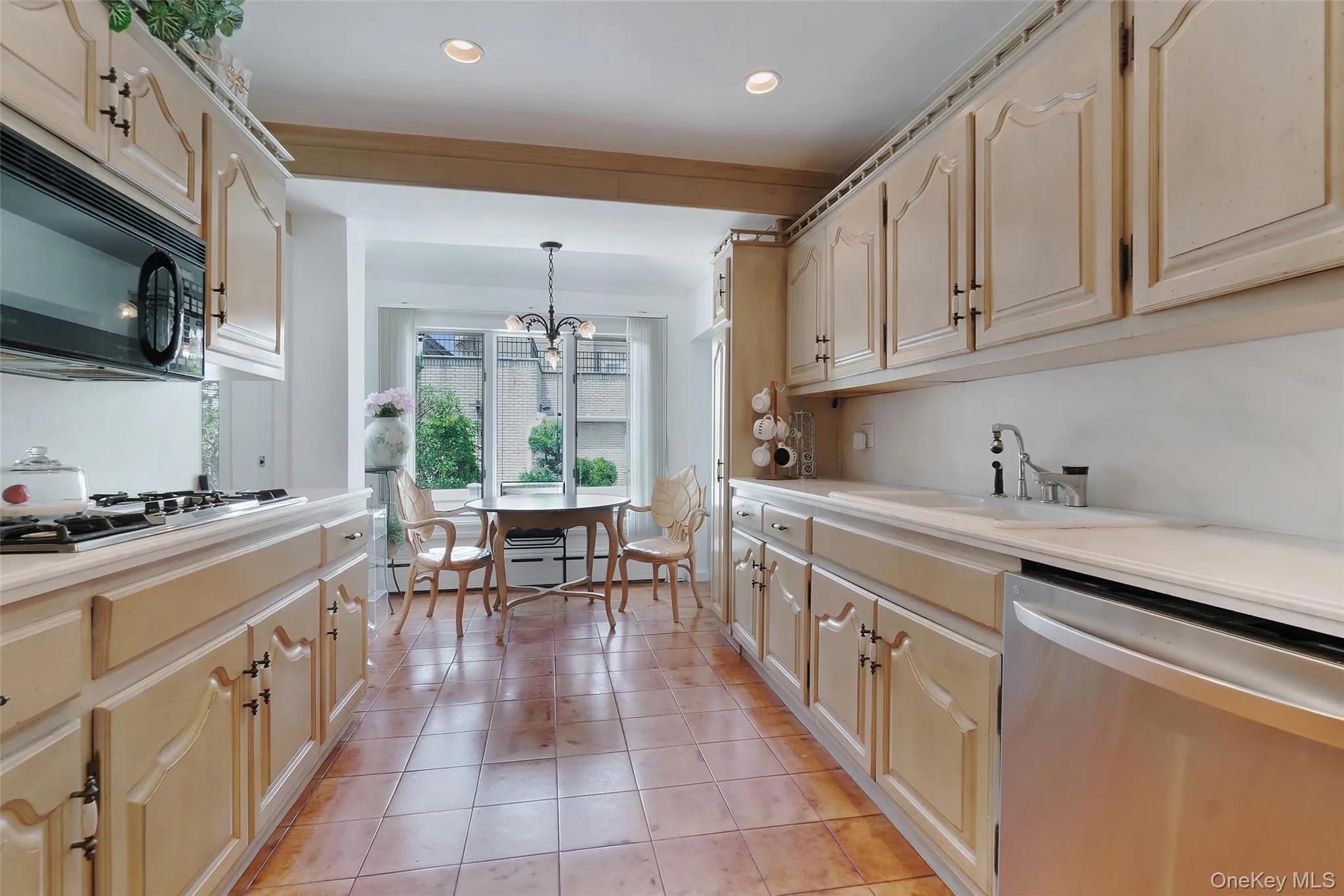 176 Beach 143rd Street, New York, NY, 3 Bedrooms Bedrooms, 10 Rooms Rooms,3 BathroomsBathrooms,Residential,For Rent,Beach 143rd,0,1016844 176 Beach 143rd Street, New York, NY, 3 Bedrooms Bedrooms, 10 Rooms Rooms,3 BathroomsBathrooms,Residential,For Rent,Beach 143rd,0,1016844