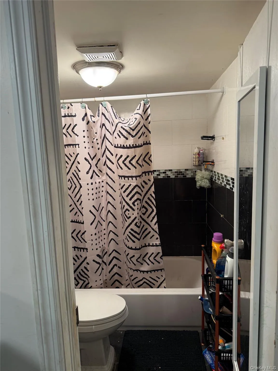 1633 Canarsie Road, New York, NY, 4 Bedrooms Bedrooms, 7 Rooms Rooms,4 BathroomsBathrooms,Residential,For Rent,Canarsie,0,KEY1016845 1633 Canarsie Road, New York, NY, 4 Bedrooms Bedrooms, 7 Rooms Rooms,4 BathroomsBathrooms,Residential,For Rent,Canarsie,0,KEY1016845