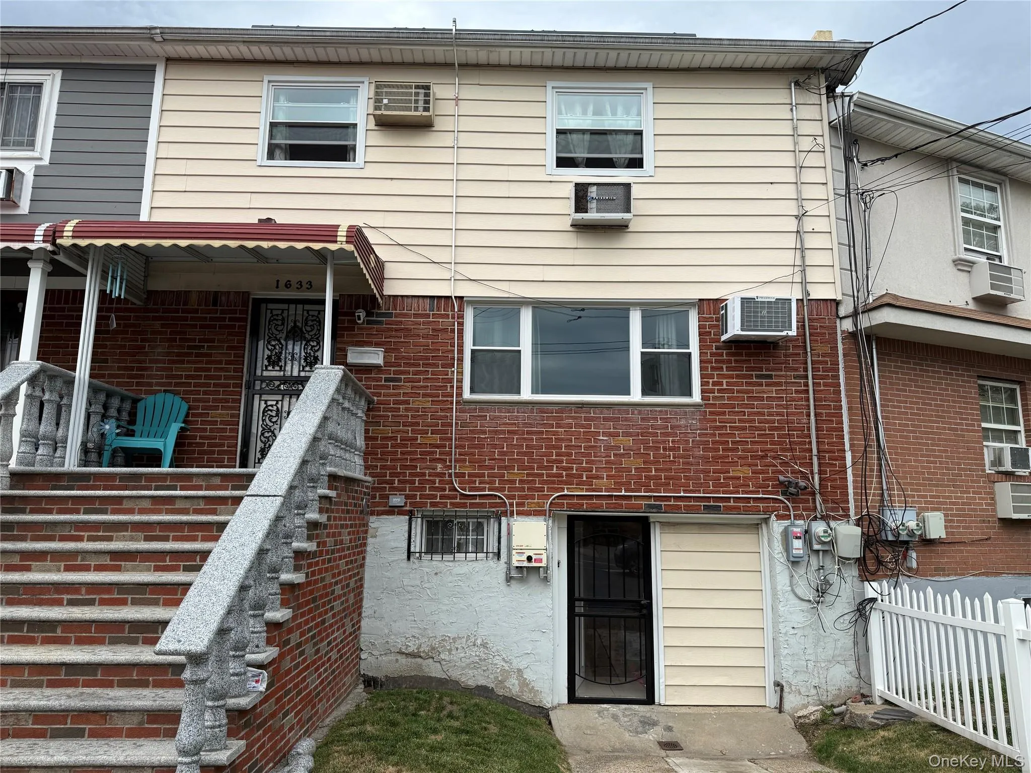 1633 Canarsie Road, New York, NY, 4 Bedrooms Bedrooms, 7 Rooms Rooms,4 BathroomsBathrooms,Residential,For Rent,Canarsie,0,KEY1016845 1633 Canarsie Road, New York, NY, 4 Bedrooms Bedrooms, 7 Rooms Rooms,4 BathroomsBathrooms,Residential,For Rent,Canarsie,0,KEY1016845
