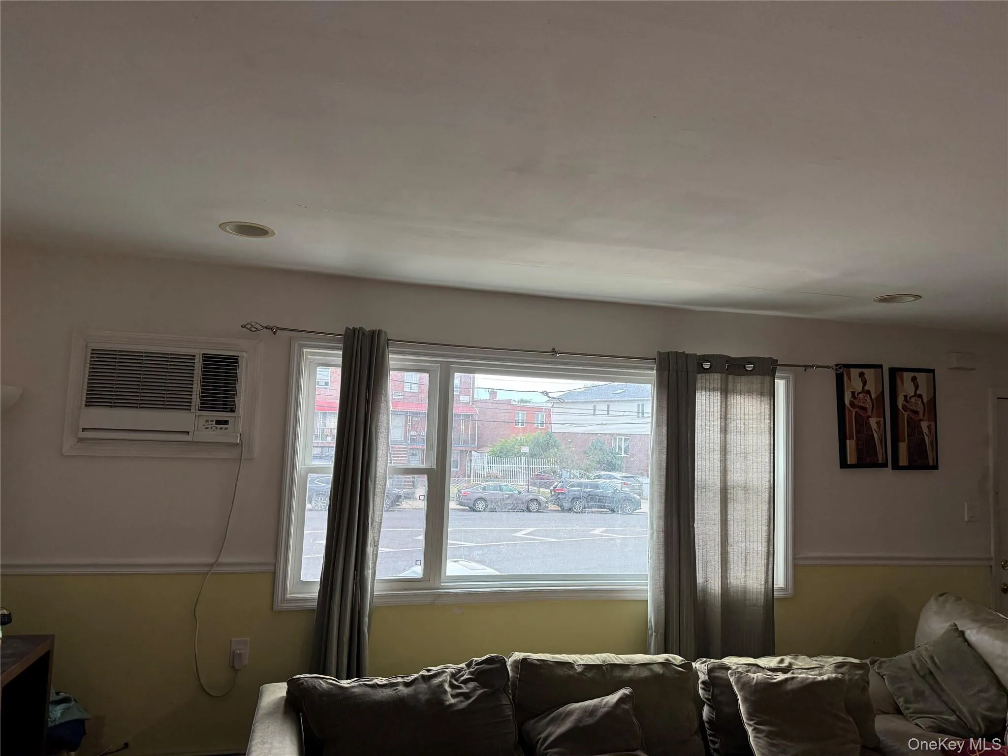 1633 Canarsie Road, New York, NY, 4 Bedrooms Bedrooms, 7 Rooms Rooms,4 BathroomsBathrooms,Residential,For Rent,Canarsie,0,KEY1016845 1633 Canarsie Road, New York, NY, 4 Bedrooms Bedrooms, 7 Rooms Rooms,4 BathroomsBathrooms,Residential,For Rent,Canarsie,0,KEY1016845