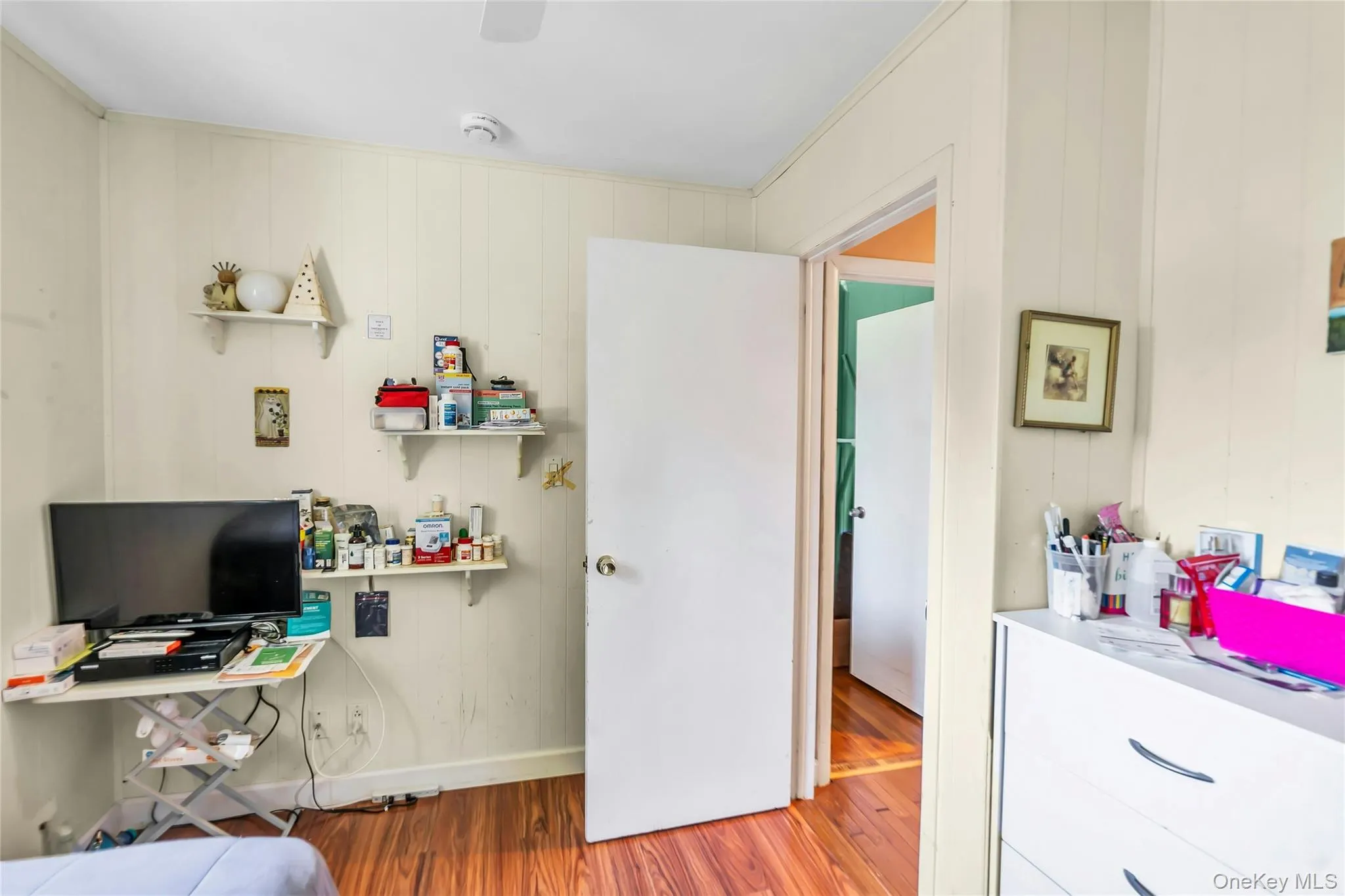 33 Cameo Road, Smithtown, NY, 3 Bedrooms Bedrooms, 6 Rooms Rooms,1 BathroomBathrooms,Residential,For Rent,Cameo,0,KEY1016846 33 Cameo Road, Smithtown, NY, 3 Bedrooms Bedrooms, 6 Rooms Rooms,1 BathroomBathrooms,Residential,For Rent,Cameo,0,KEY1016846