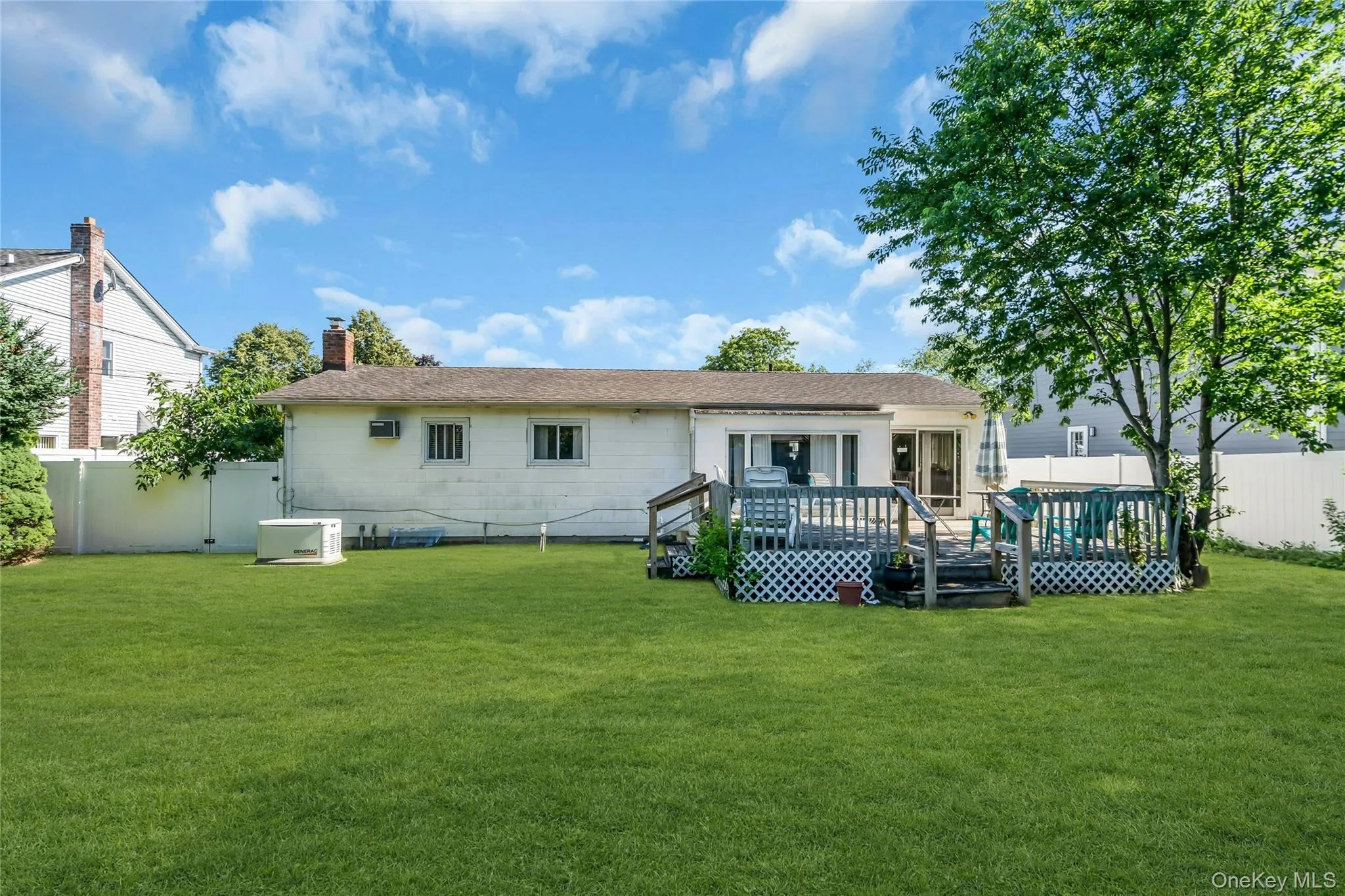 33 Cameo Road, Smithtown, NY, 3 Bedrooms Bedrooms, 6 Rooms Rooms,1 BathroomBathrooms,Residential,For Rent,Cameo,0,KEY1016846 33 Cameo Road, Smithtown, NY, 3 Bedrooms Bedrooms, 6 Rooms Rooms,1 BathroomBathrooms,Residential,For Rent,Cameo,0,KEY1016846