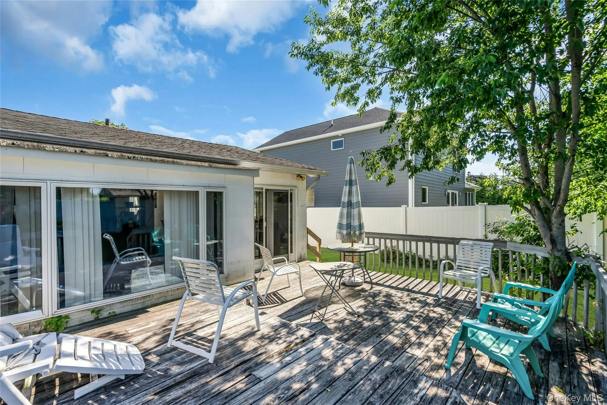 33 Cameo Road, Smithtown, NY, 3 Bedrooms Bedrooms, 6 Rooms Rooms,1 BathroomBathrooms,Residential,For Rent,Cameo,0,KEY1016846 33 Cameo Road, Smithtown, NY, 3 Bedrooms Bedrooms, 6 Rooms Rooms,1 BathroomBathrooms,Residential,For Rent,Cameo,0,KEY1016846
