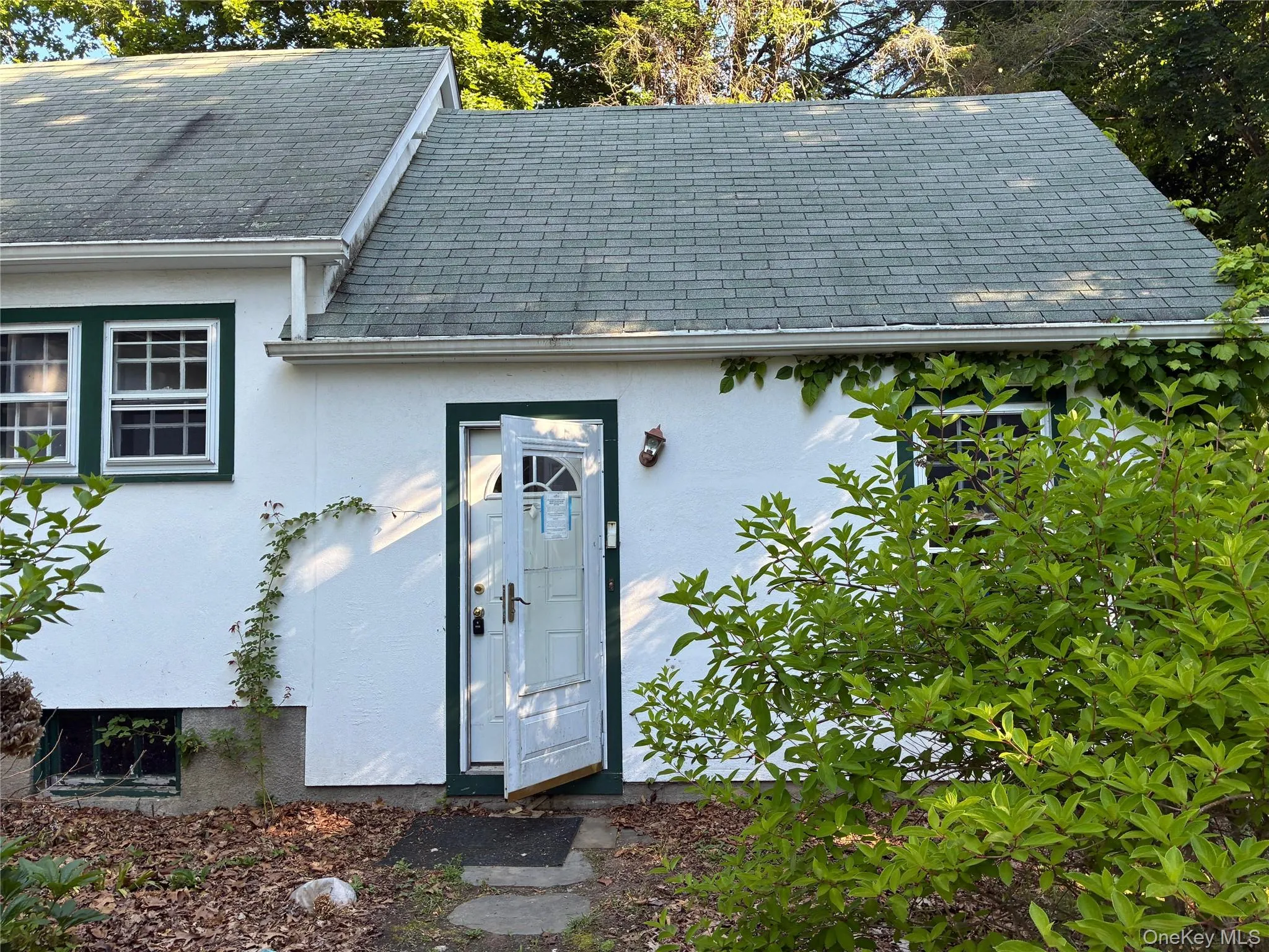 46 Greenwich Road, Bedford, NY, 3 Bedrooms Bedrooms, 6 Rooms Rooms,1 BathroomBathrooms,Residential,For Rent,Greenwich,0,1016847 46 Greenwich Road, Bedford, NY, 3 Bedrooms Bedrooms, 6 Rooms Rooms,1 BathroomBathrooms,Residential,For Rent,Greenwich,0,1016847
