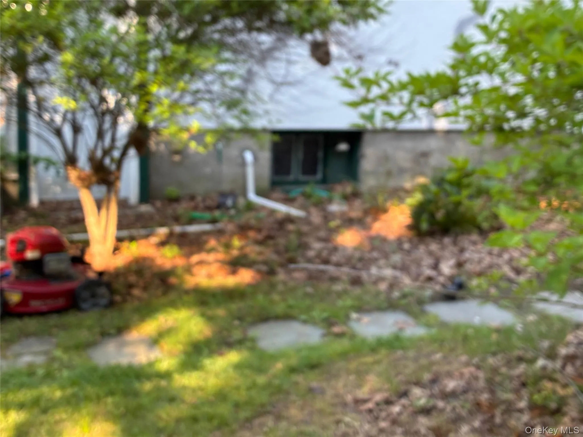 46 Greenwich Road, Bedford, NY, 3 Bedrooms Bedrooms, 6 Rooms Rooms,1 BathroomBathrooms,Residential,For Rent,Greenwich,0,1016847 46 Greenwich Road, Bedford, NY, 3 Bedrooms Bedrooms, 6 Rooms Rooms,1 BathroomBathrooms,Residential,For Rent,Greenwich,0,1016847