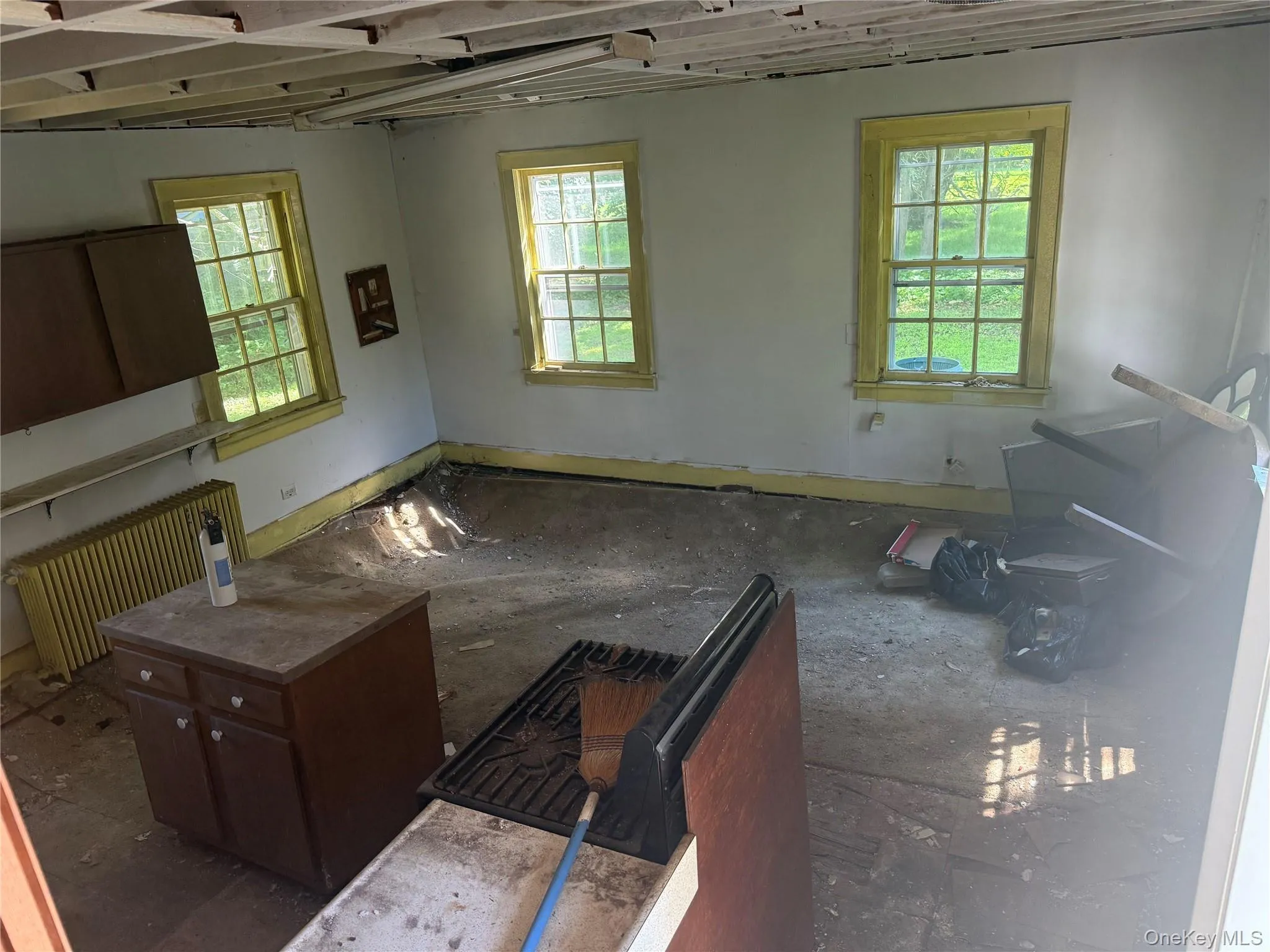 46 Greenwich Road, Bedford, NY, 3 Bedrooms Bedrooms, 6 Rooms Rooms,1 BathroomBathrooms,Residential,For Rent,Greenwich,0,1016847 46 Greenwich Road, Bedford, NY, 3 Bedrooms Bedrooms, 6 Rooms Rooms,1 BathroomBathrooms,Residential,For Rent,Greenwich,0,1016847